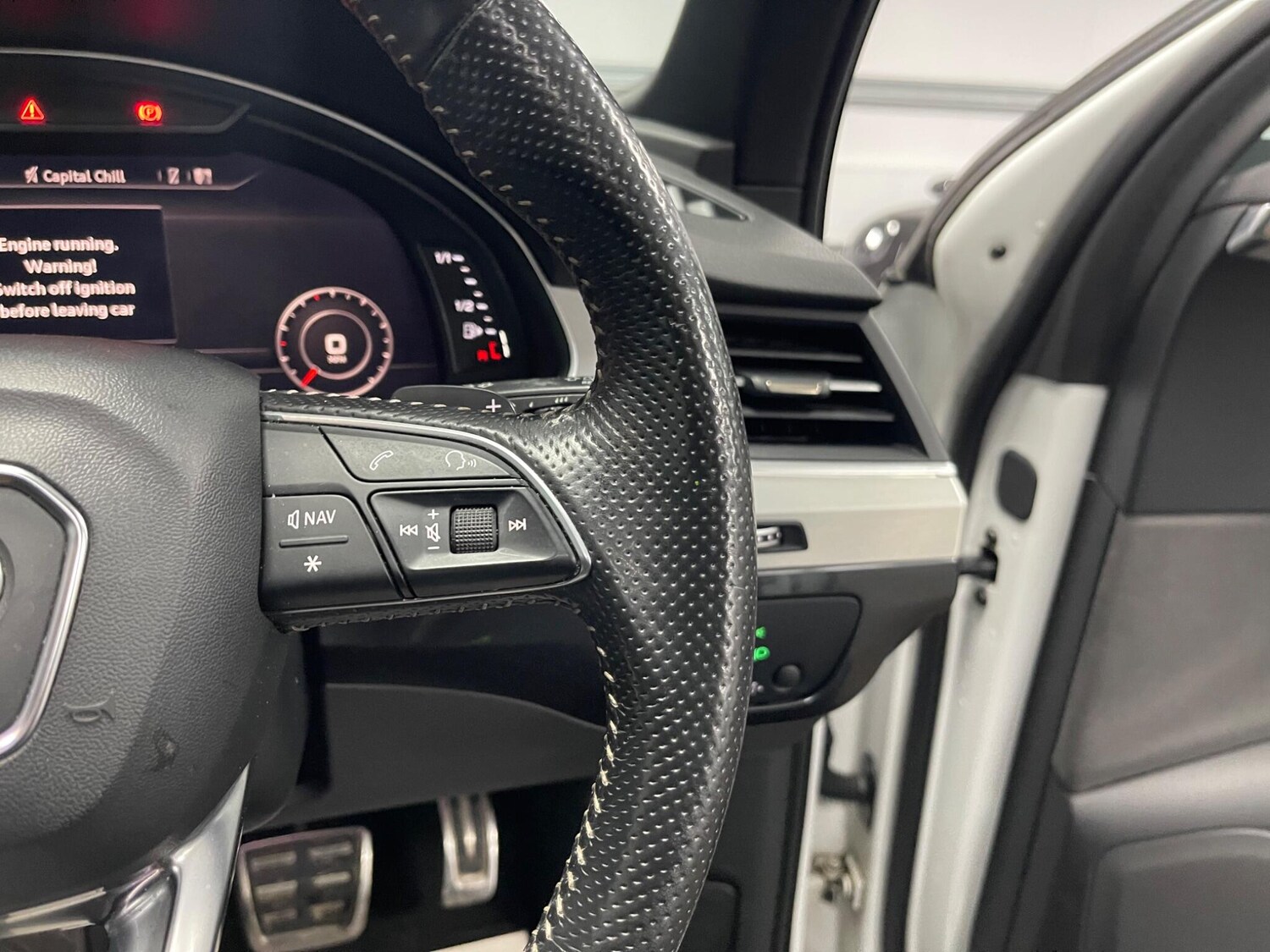 Used Audi Q7 2016 for sale - 77838666: Photo 46