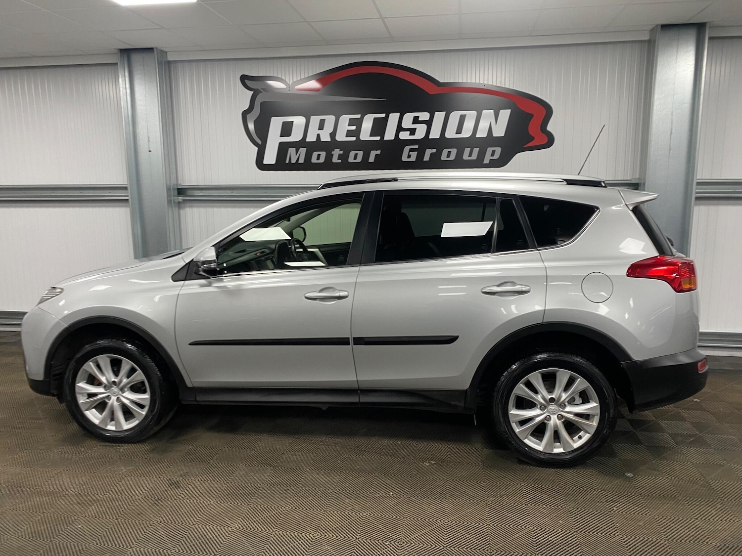 Used Toyota RAV4 2014 for sale - 76715562: Photo 13