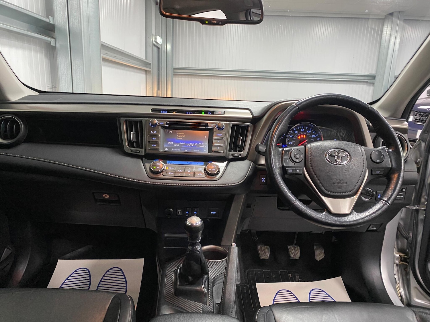 Used Toyota RAV4 2014 for sale - 76715562: Photo 32