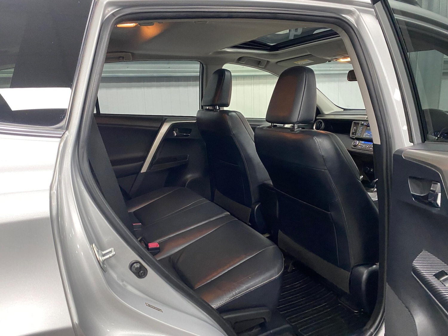 Used Toyota RAV4 2014 for sale - 76715562: Photo 41