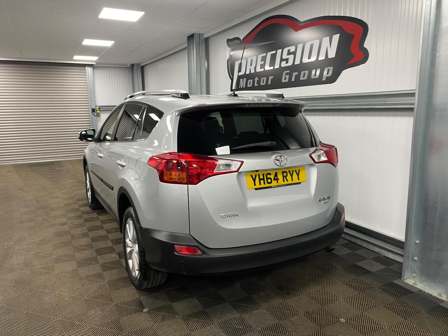 Used Toyota RAV4 2014 for sale - 76715562: Photo 6