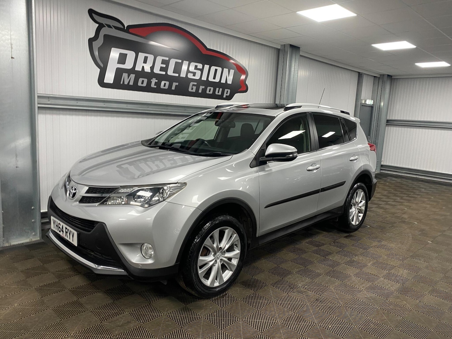 Used Toyota RAV4 2014 for sale - 76715562: Photo 8