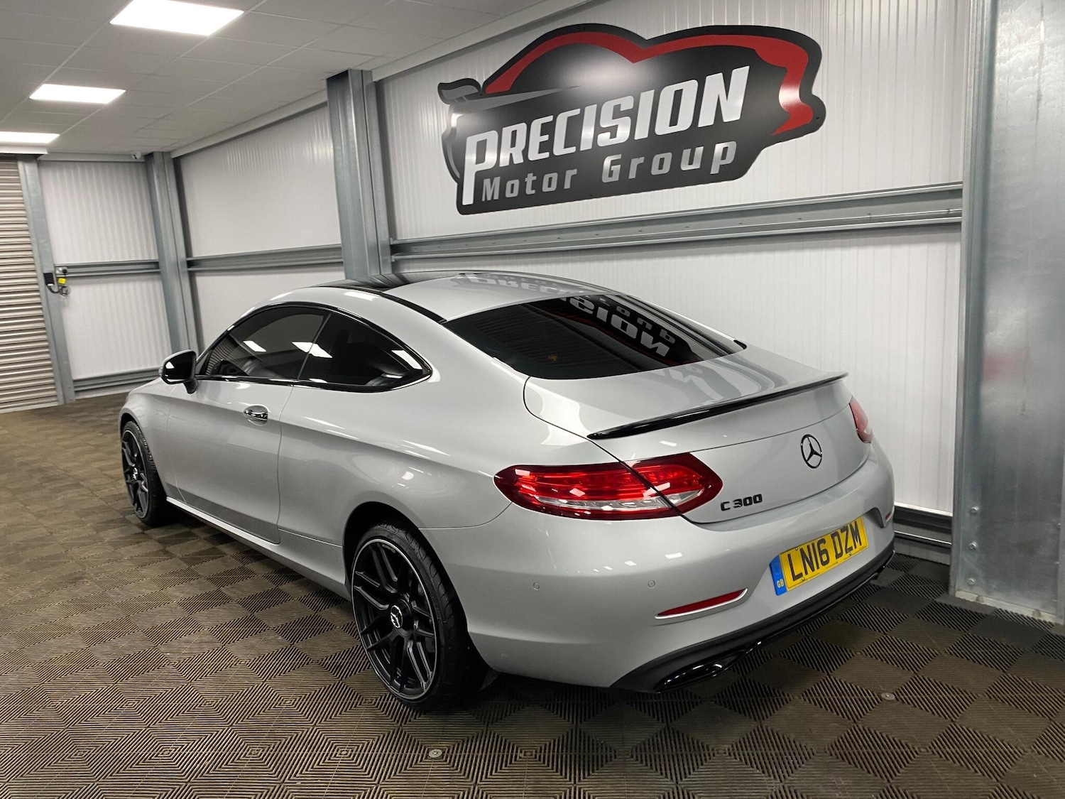 Used Mercedes-Benz C Class 2016 for sale - 77057346: Photo 14