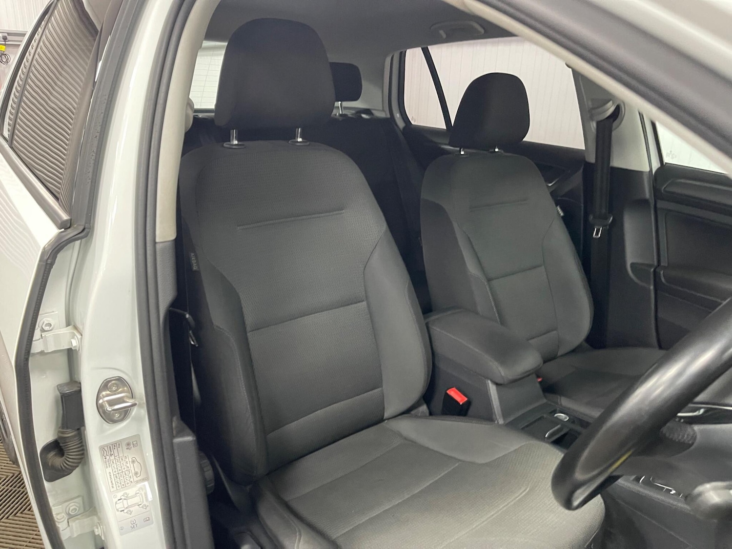 Used Volkswagen Golf for sale - 77807679: Photo 33