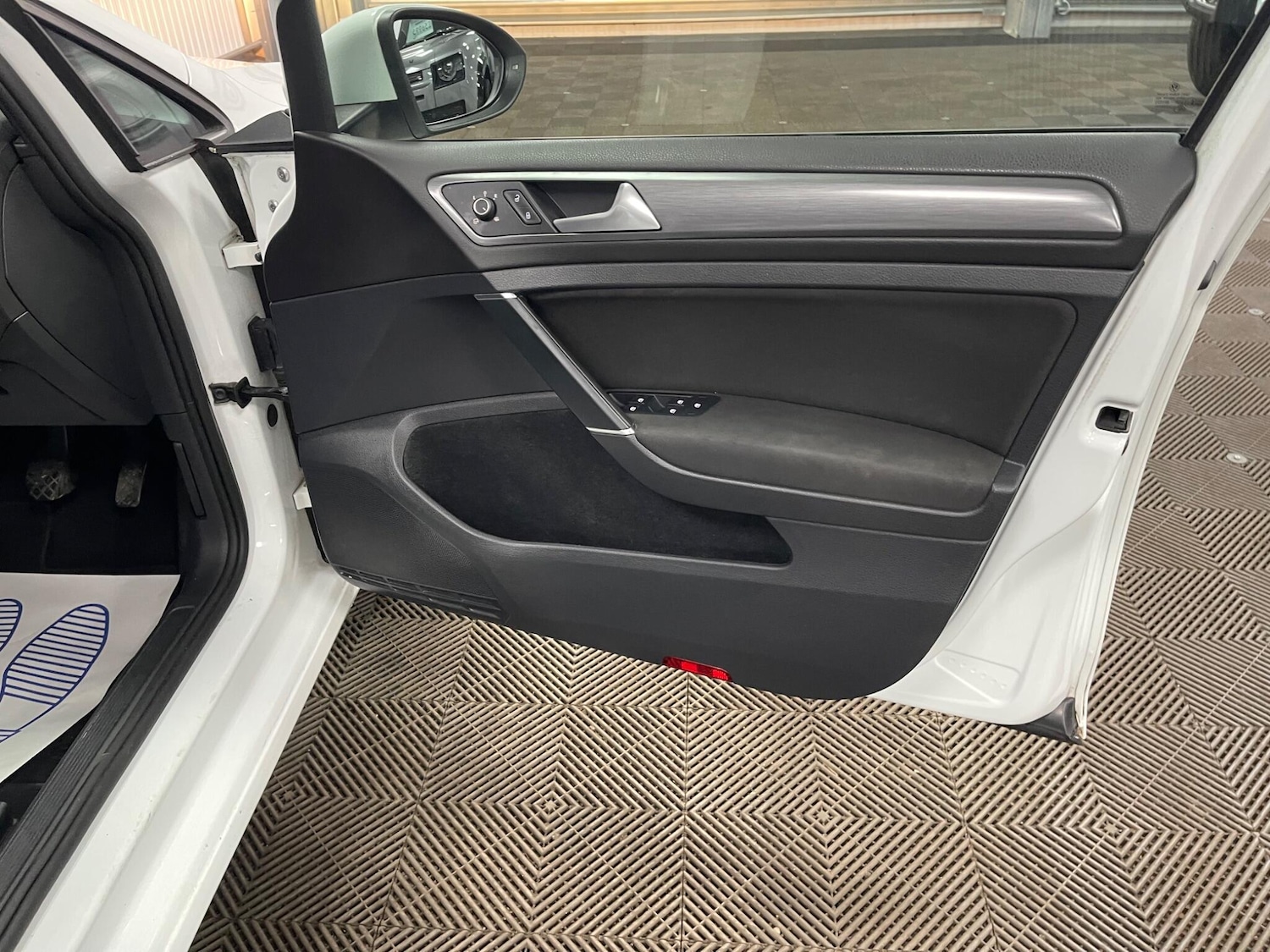 Used Volkswagen Golf for sale - 77807679: Photo 39