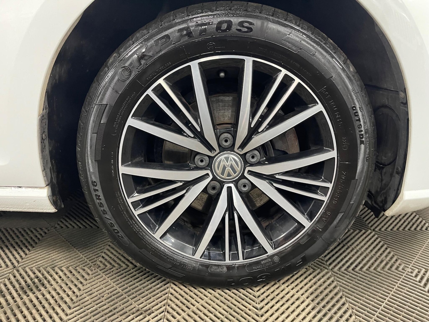 Used Volkswagen Golf for sale - 77807679: Photo 43