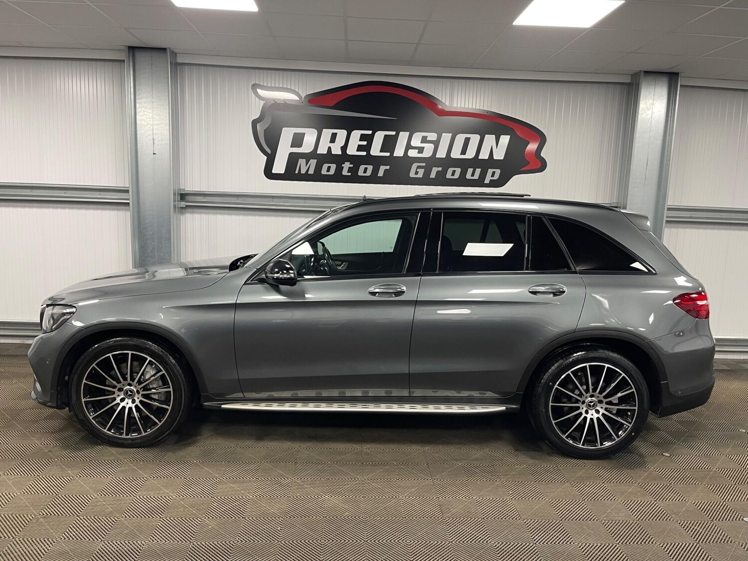Used Mercedes-Benz GLC 2018 for sale - 77957900: Photo 19
