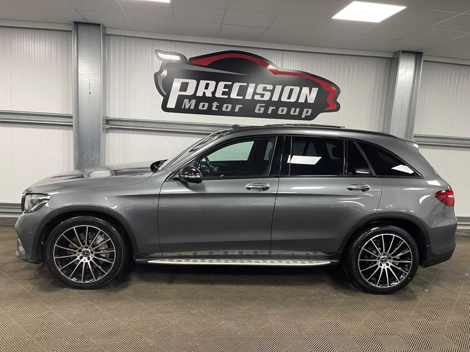 Used Mercedes-Benz GLC 2018 for sale - 77957900: Photo 22