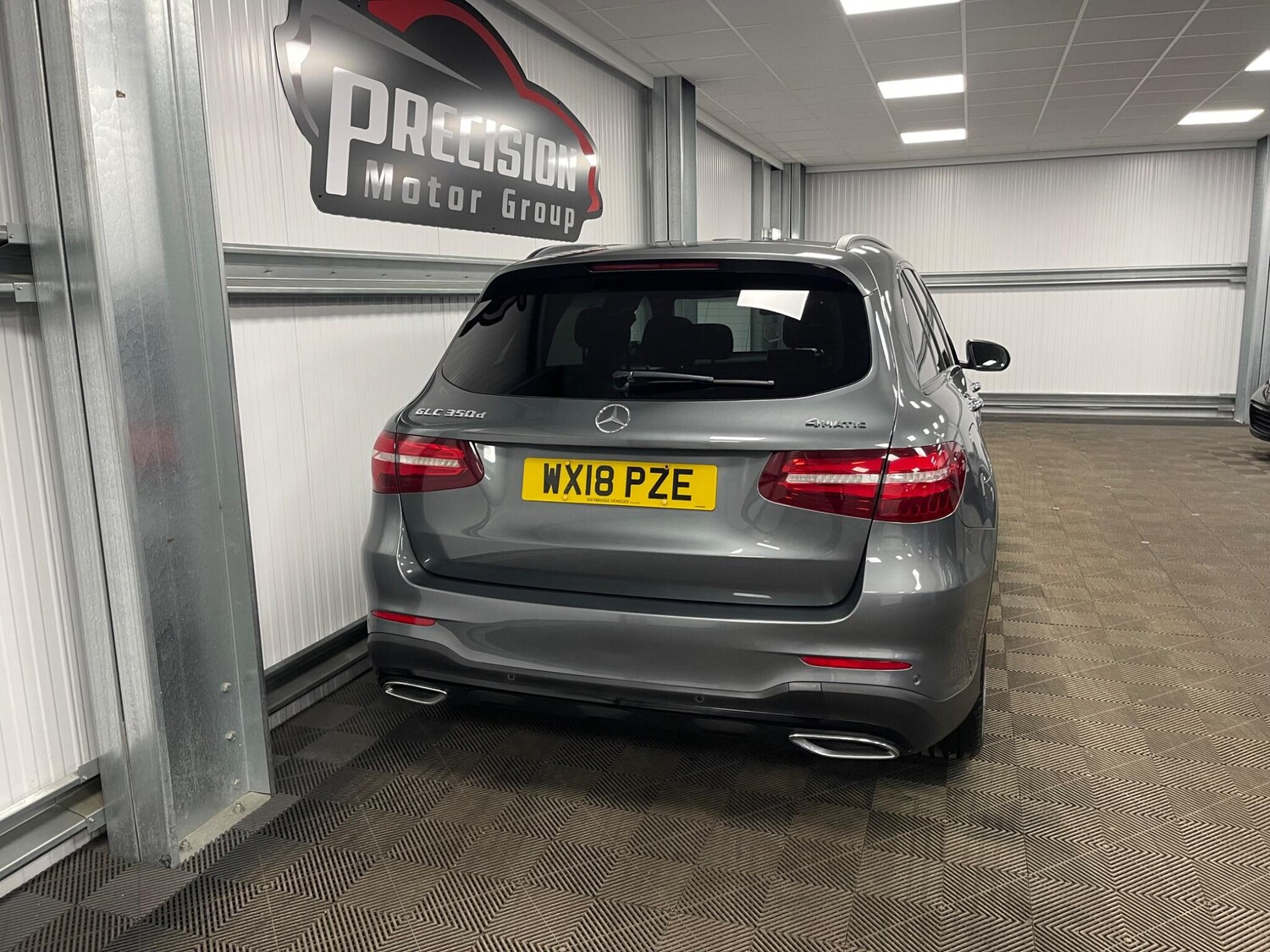 Used Mercedes-Benz GLC 2018 for sale - 77957900: Photo 30