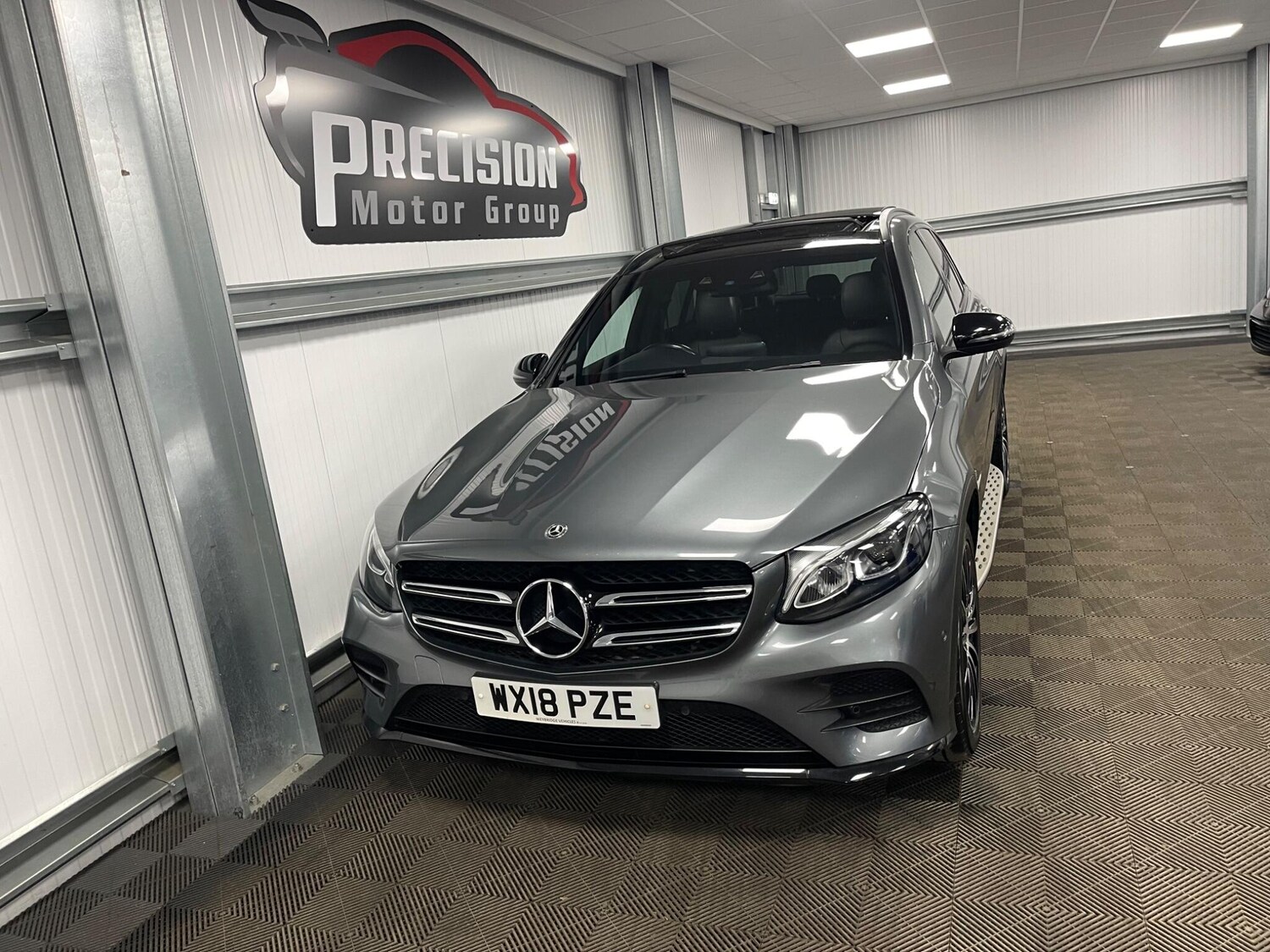 Used Mercedes-Benz GLC 2018 for sale - 77957900: Photo 5