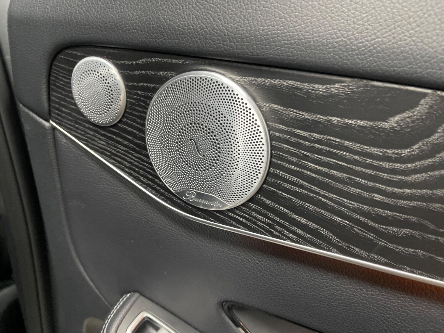 Used Mercedes-Benz GLC 2018 for sale - 77957900: Photo 64