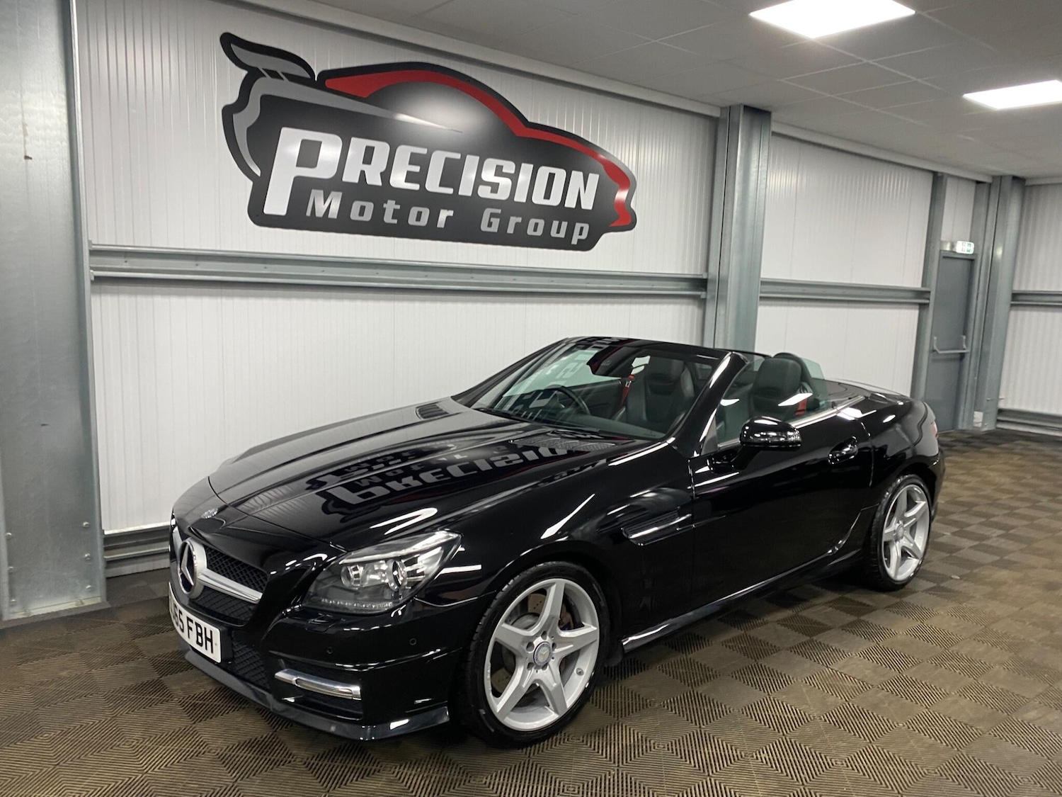 Used Mercedes-Benz SLK 2015 for sale - 77523644: Photo 10
