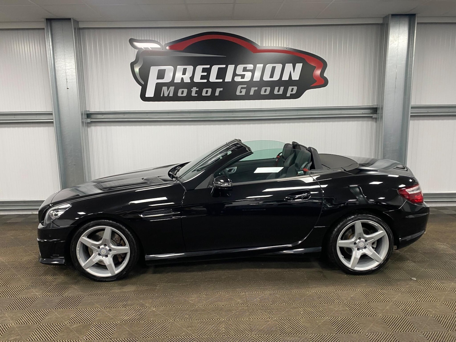 Used Mercedes-Benz SLK 2015 for sale - 77523644: Photo 18