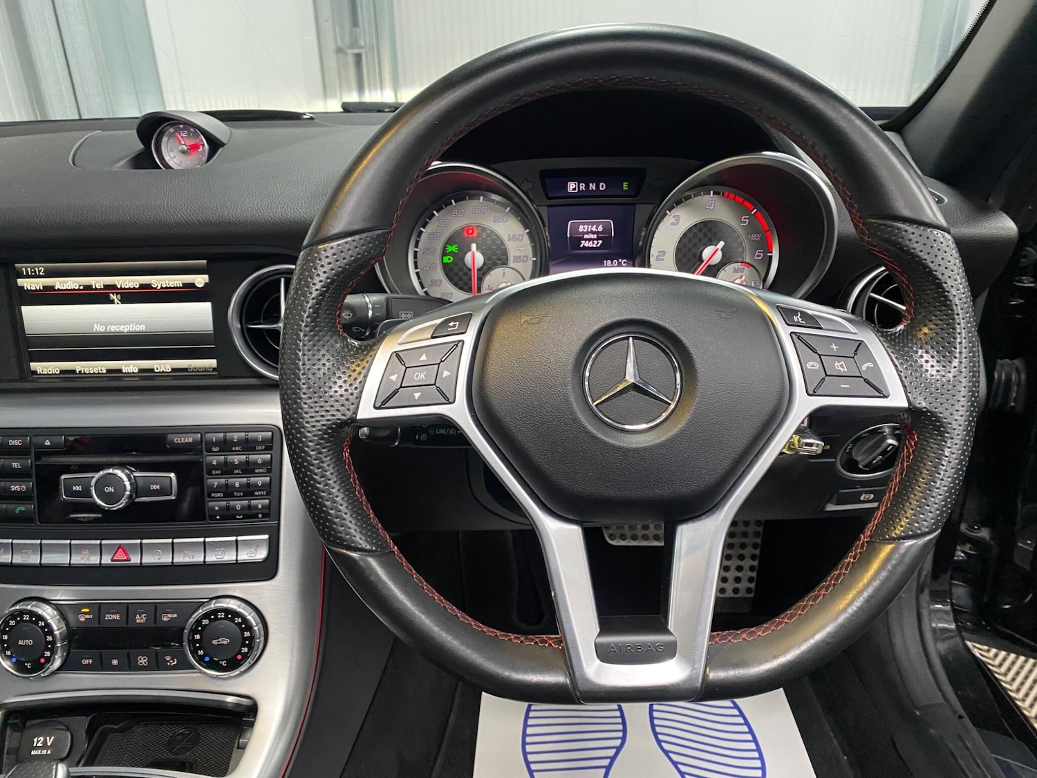 Used Mercedes-Benz SLK 2015 for sale - 77523644: Photo 31