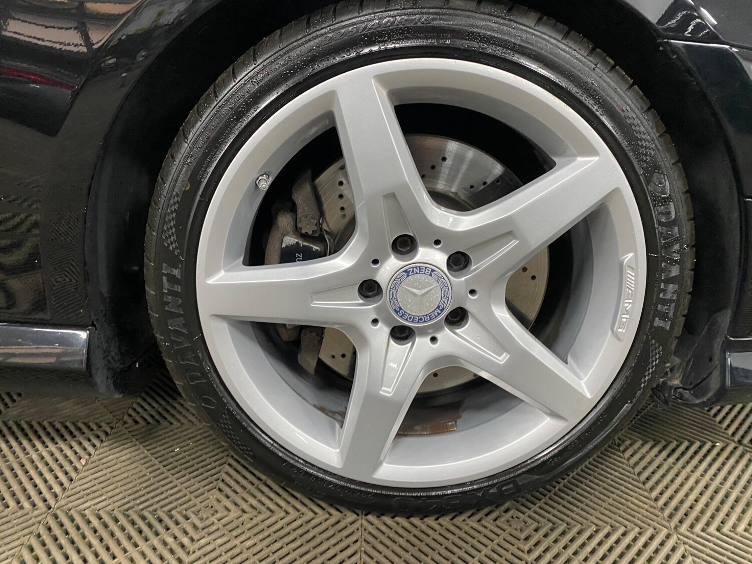 Used Mercedes-Benz SLK 2015 for sale - 77523644: Photo 44