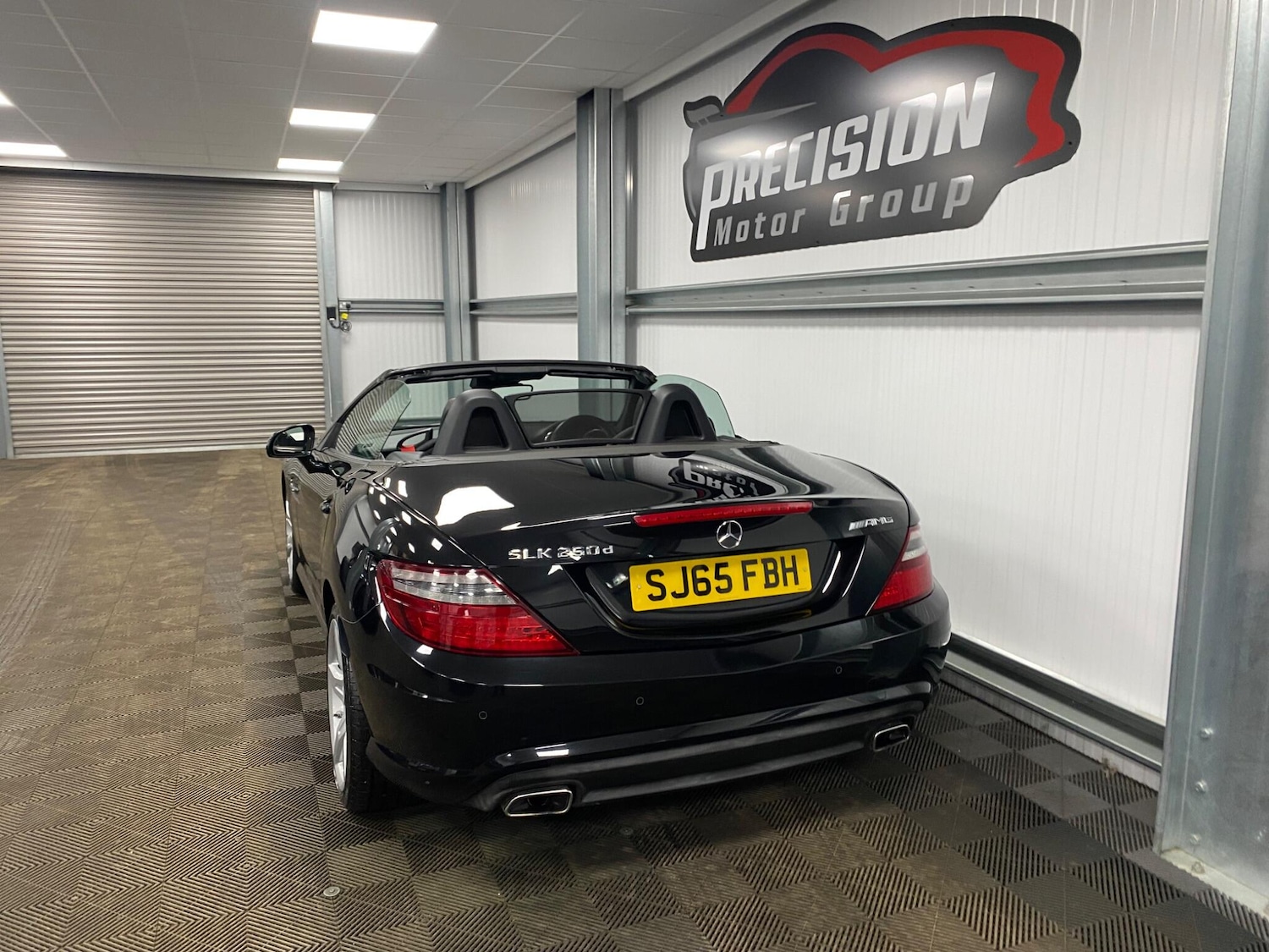 Used Mercedes-Benz SLK 2015 for sale - 77523644: Photo 7