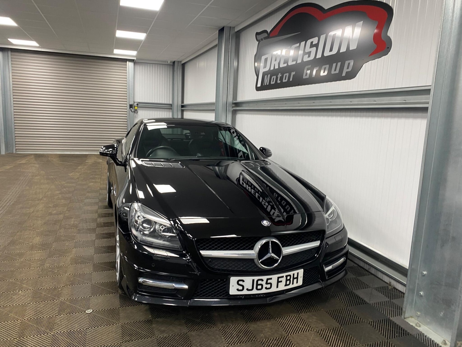 Used Mercedes-Benz SLK 2015 for sale - 77523644: Photo 9