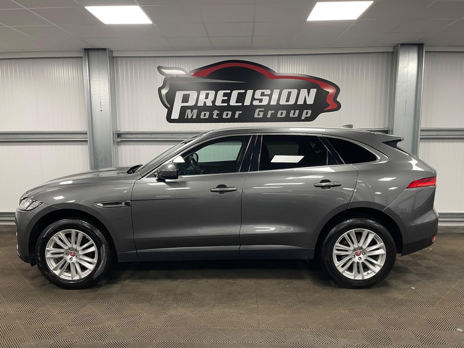 Used Jaguar F-Pace 2016 for sale - 78116451: Photo 15