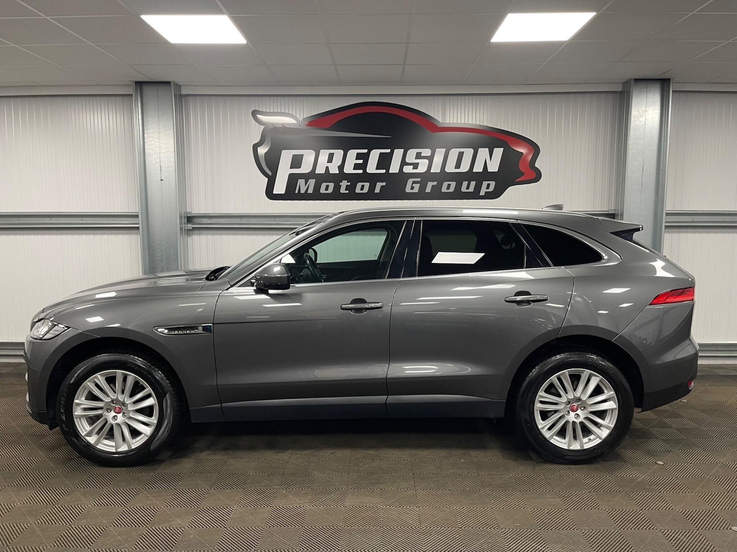 Used Jaguar F-Pace 2016 for sale - 78116451: Photo 16