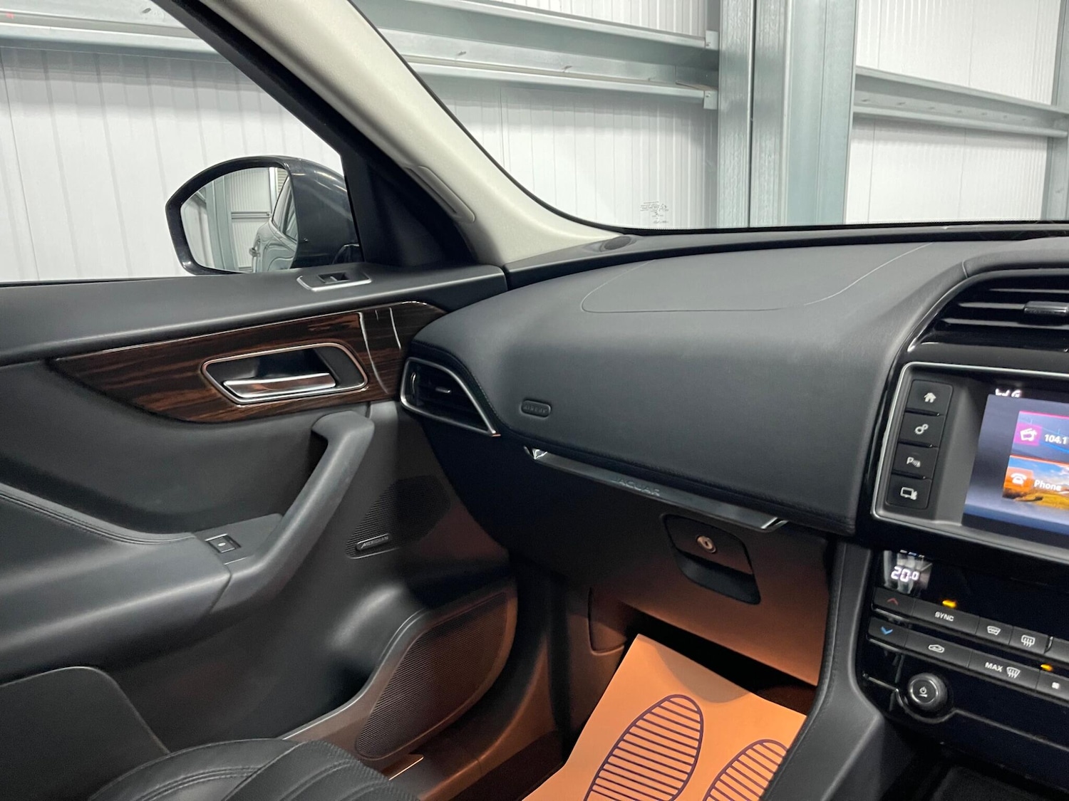 Used Jaguar F-Pace 2016 for sale - 78116451: Photo 42