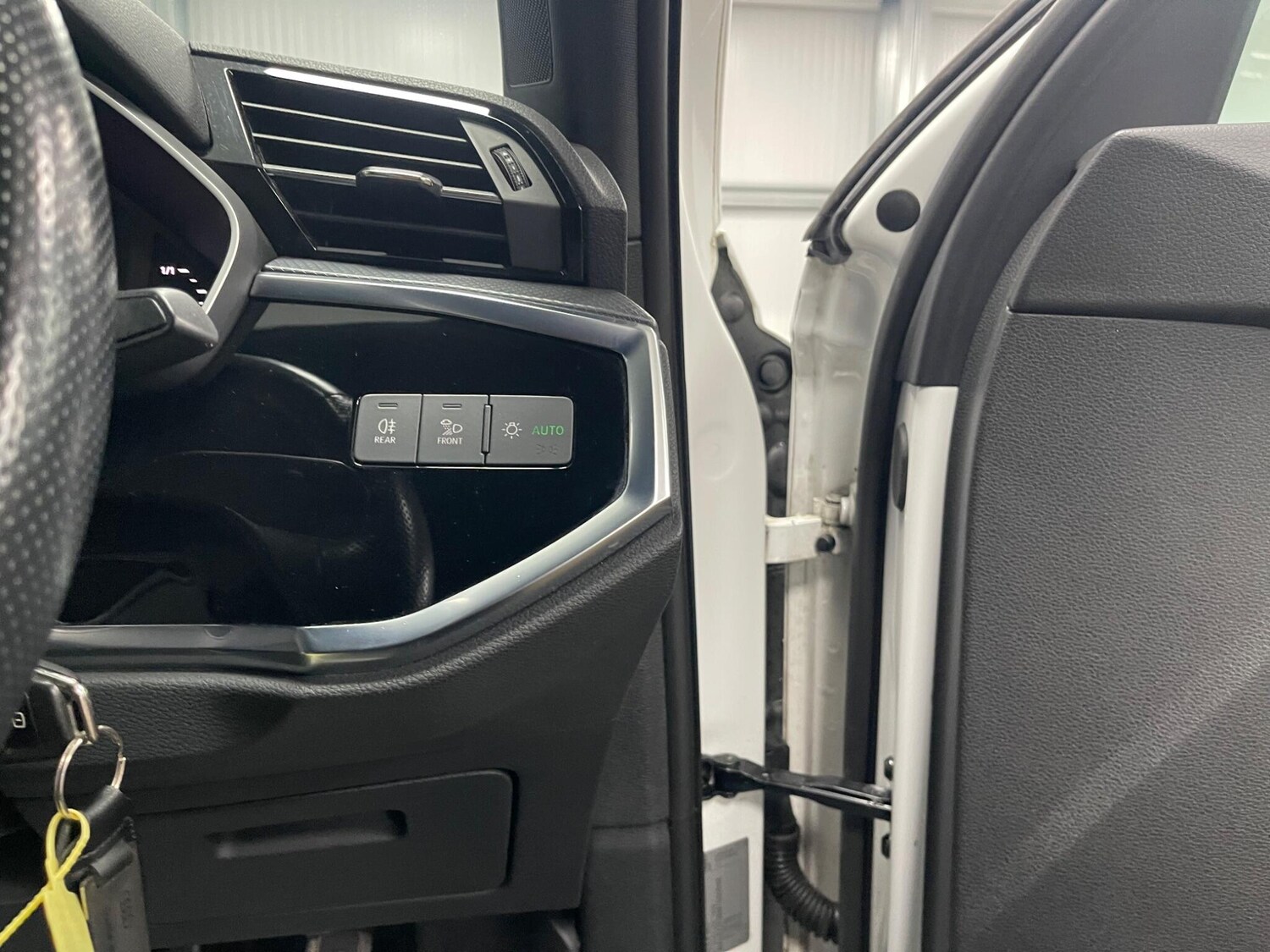 Used Audi Q3 2020 for sale - 77573862: Photo 42