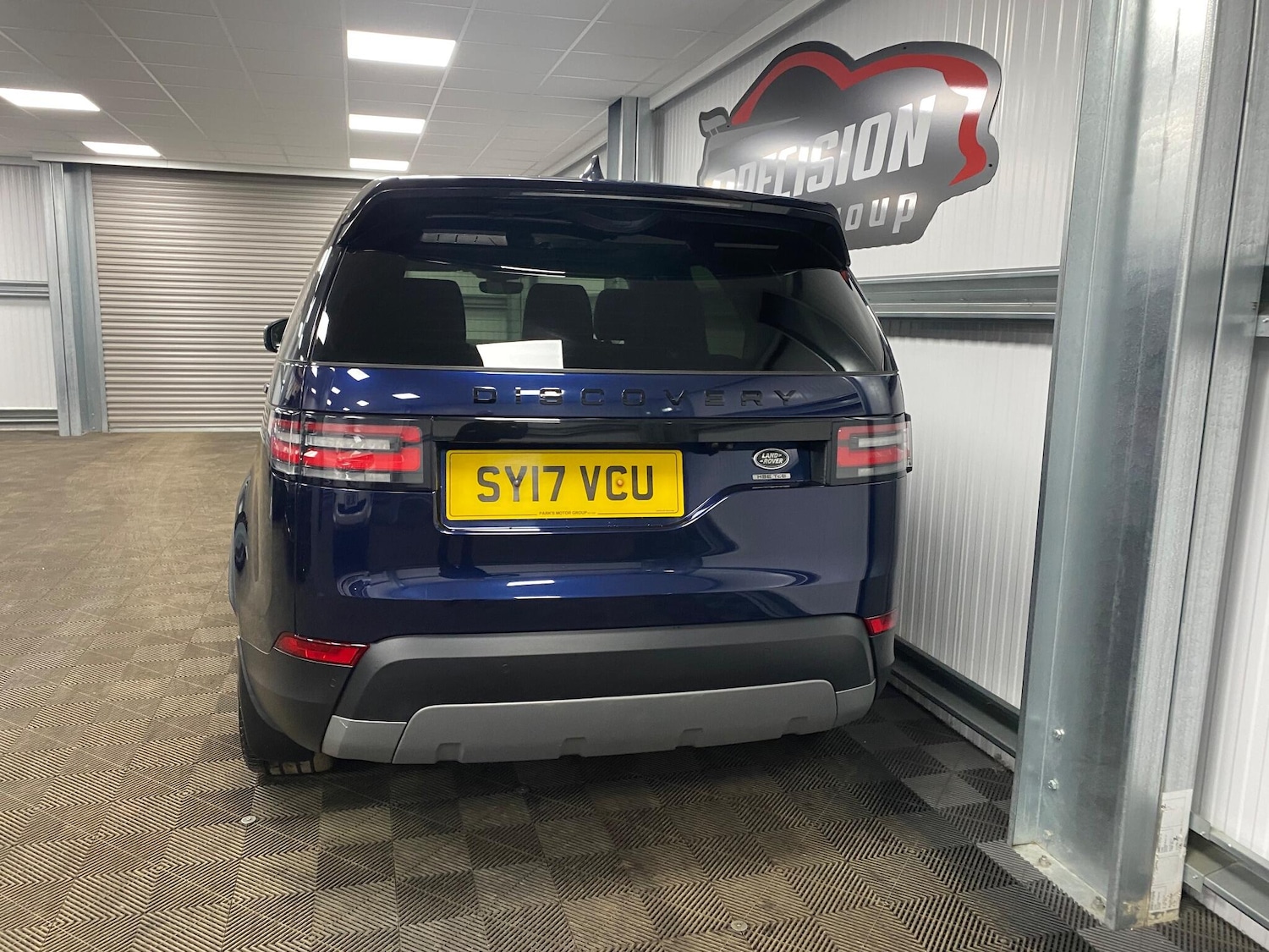 Used Land Rover Discovery 2017 for sale - 77144468: Photo 16