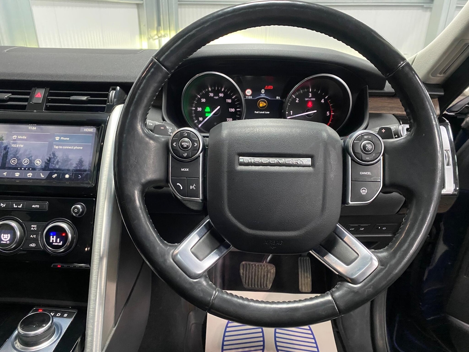 Used Land Rover Discovery 2017 for sale - 77144468: Photo 28