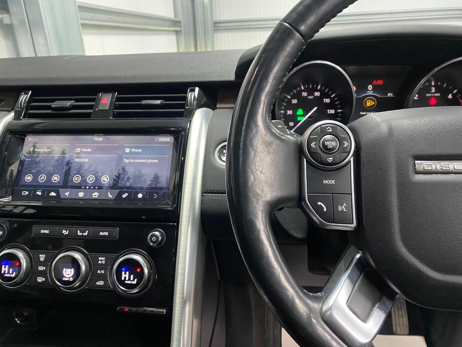 Used Land Rover Discovery 2017 for sale - 77144468: Photo 37