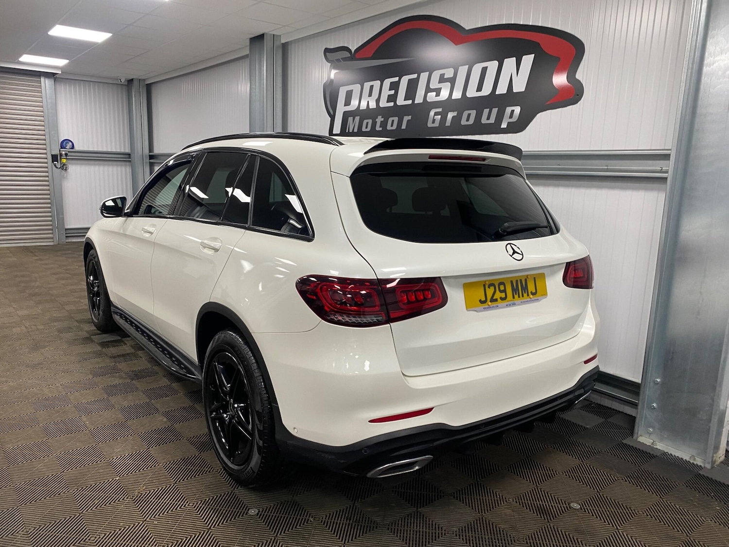 Used Mercedes-Benz GLC 2019 for sale - 76832102: Photo 14