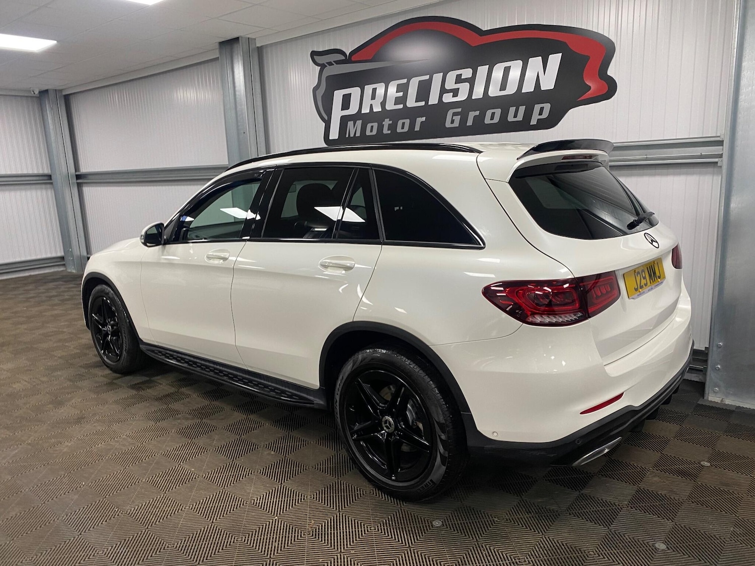 Used Mercedes-Benz GLC 2019 for sale - 76832102: Photo 16