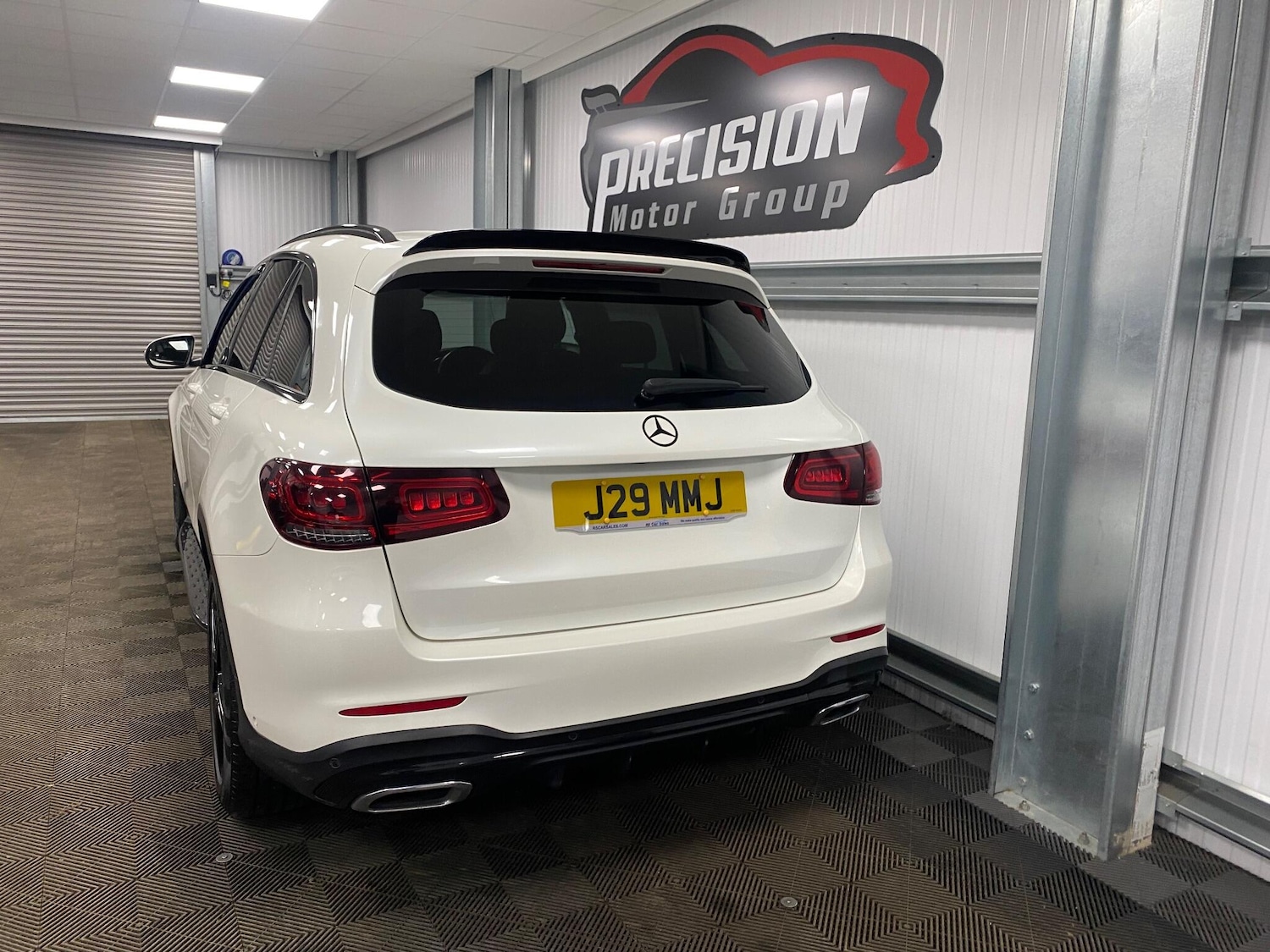 Used Mercedes-Benz GLC 2019 for sale - 76832102: Photo 19