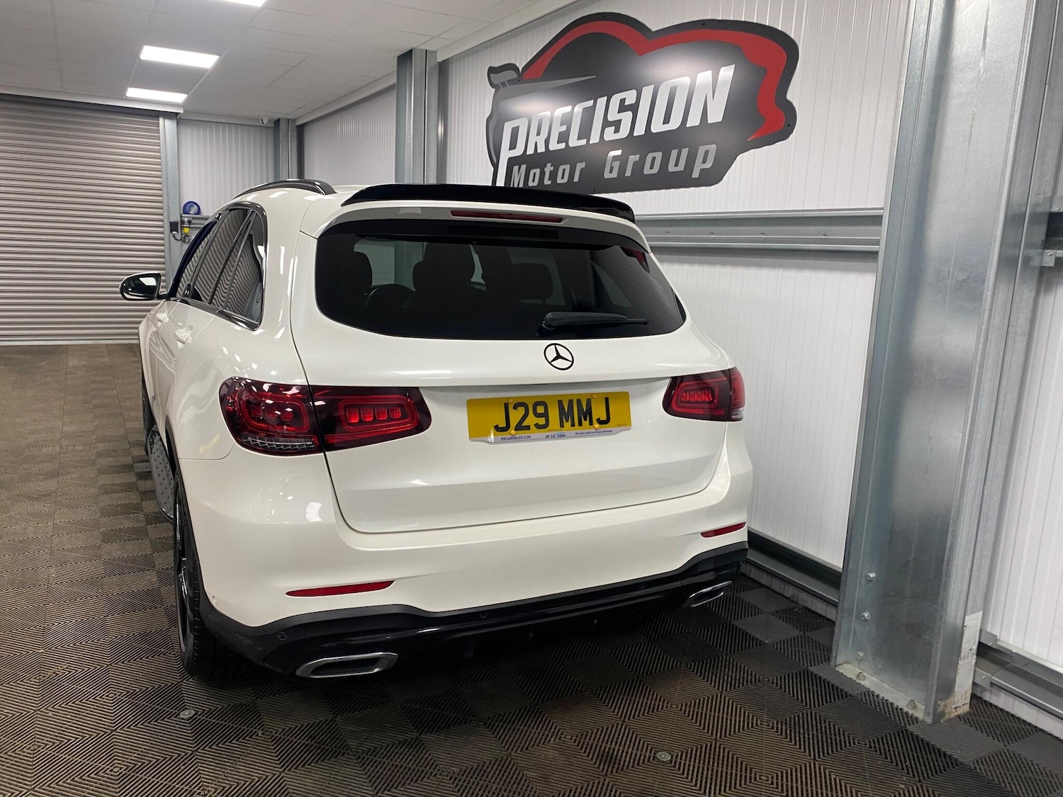 Used Mercedes-Benz GLC 2019 for sale - 76832102: Photo 20