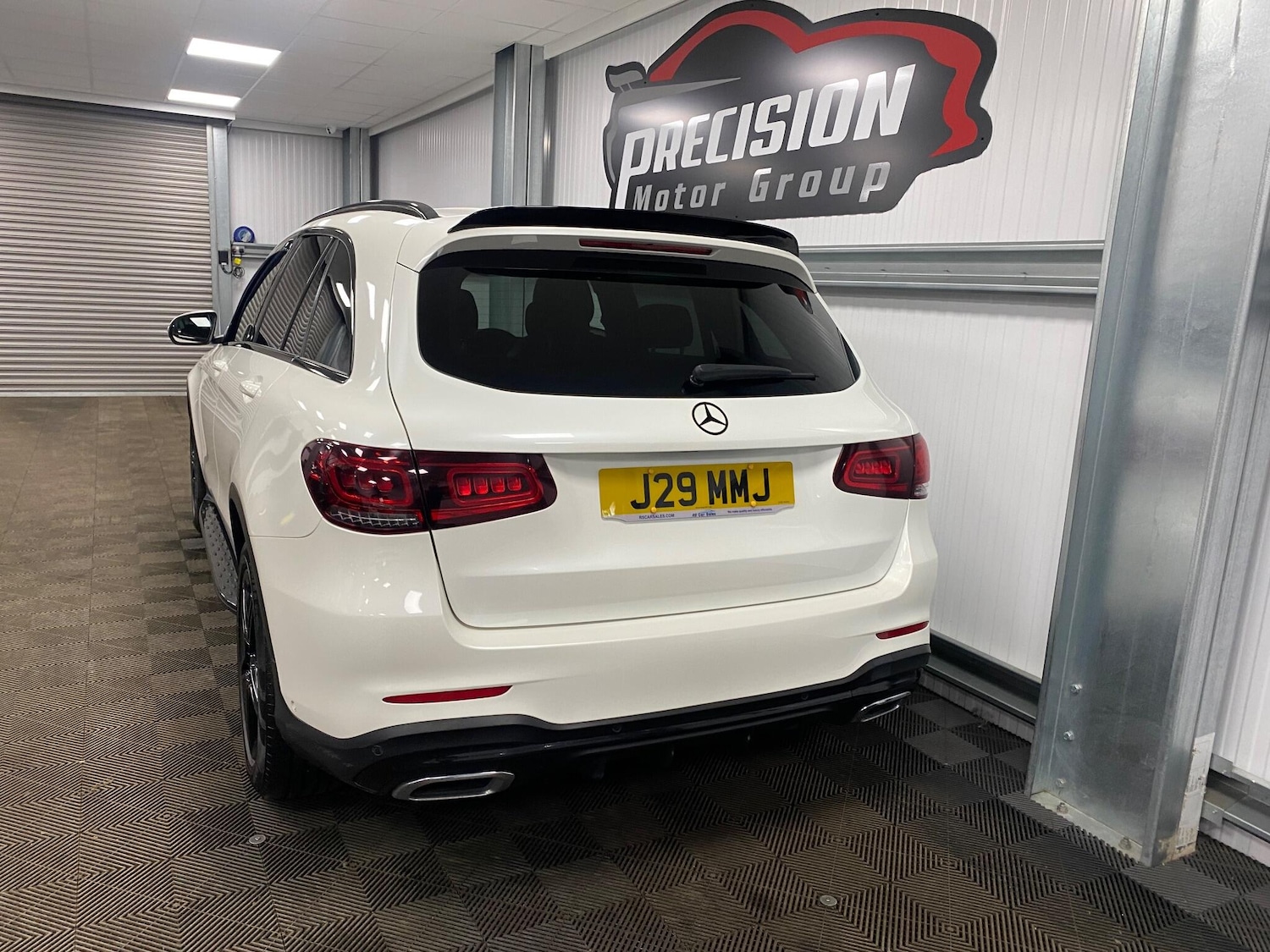 Used Mercedes-Benz GLC 2019 for sale - 76832102: Photo 21