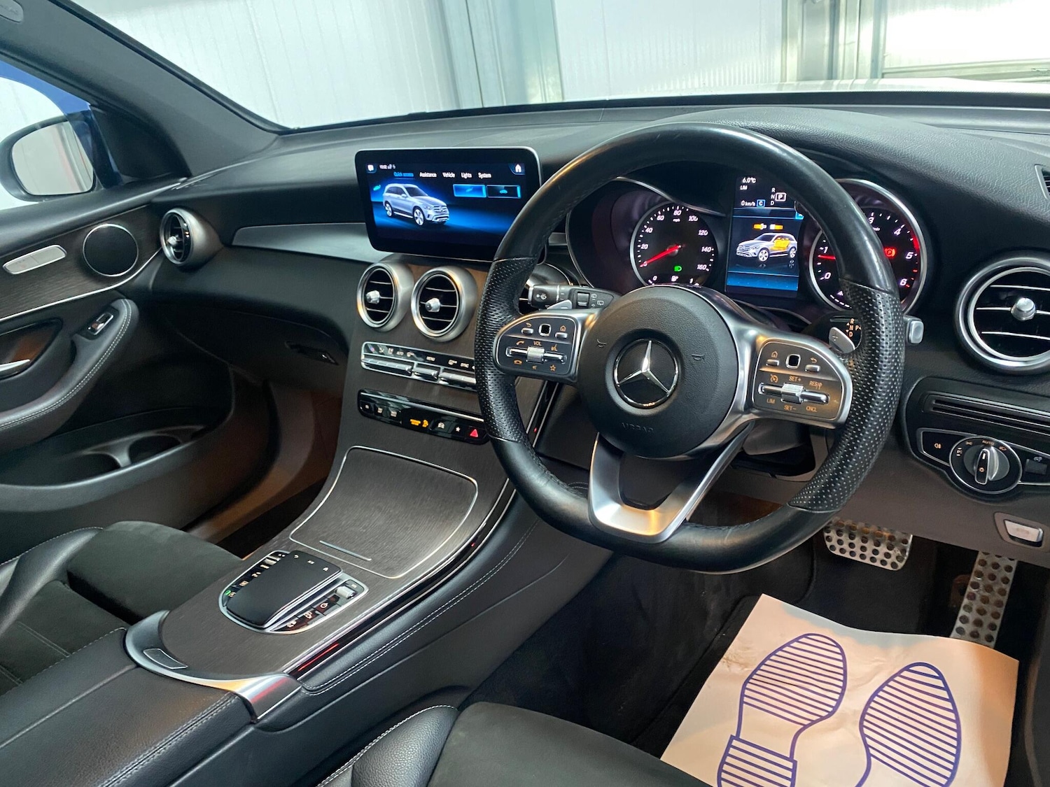 Used Mercedes-Benz GLC 2019 for sale - 76832102: Photo 33