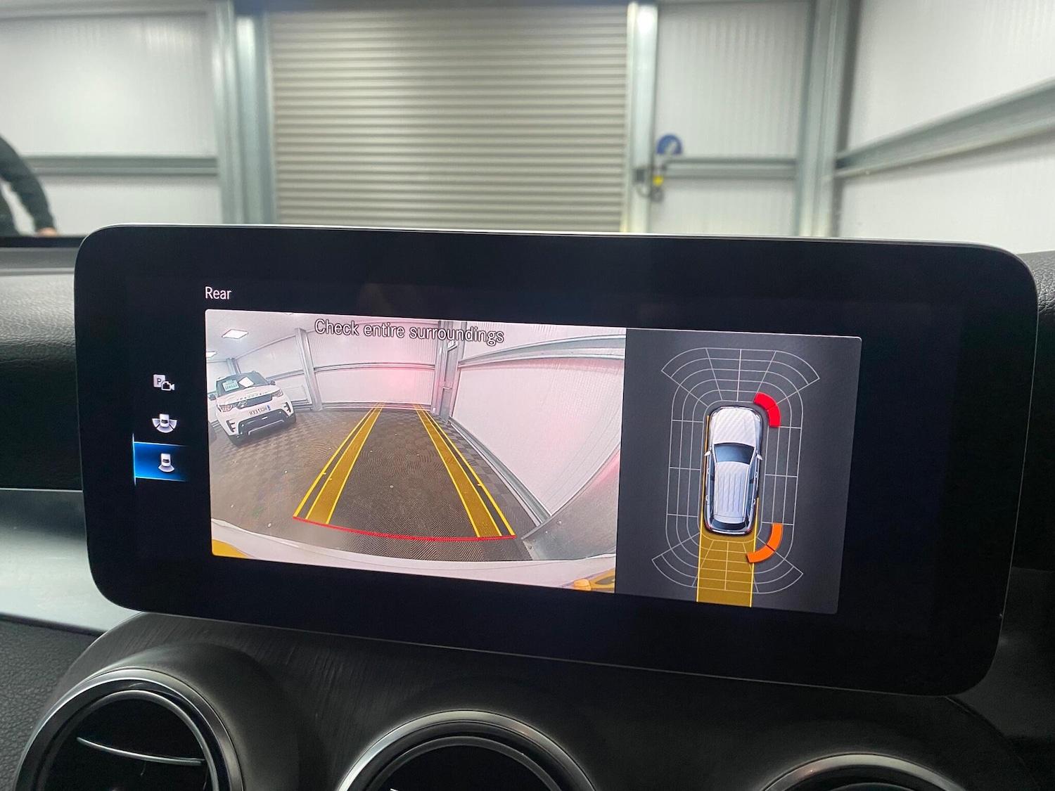 Used Mercedes-Benz GLC 2019 for sale - 76832102: Photo 38