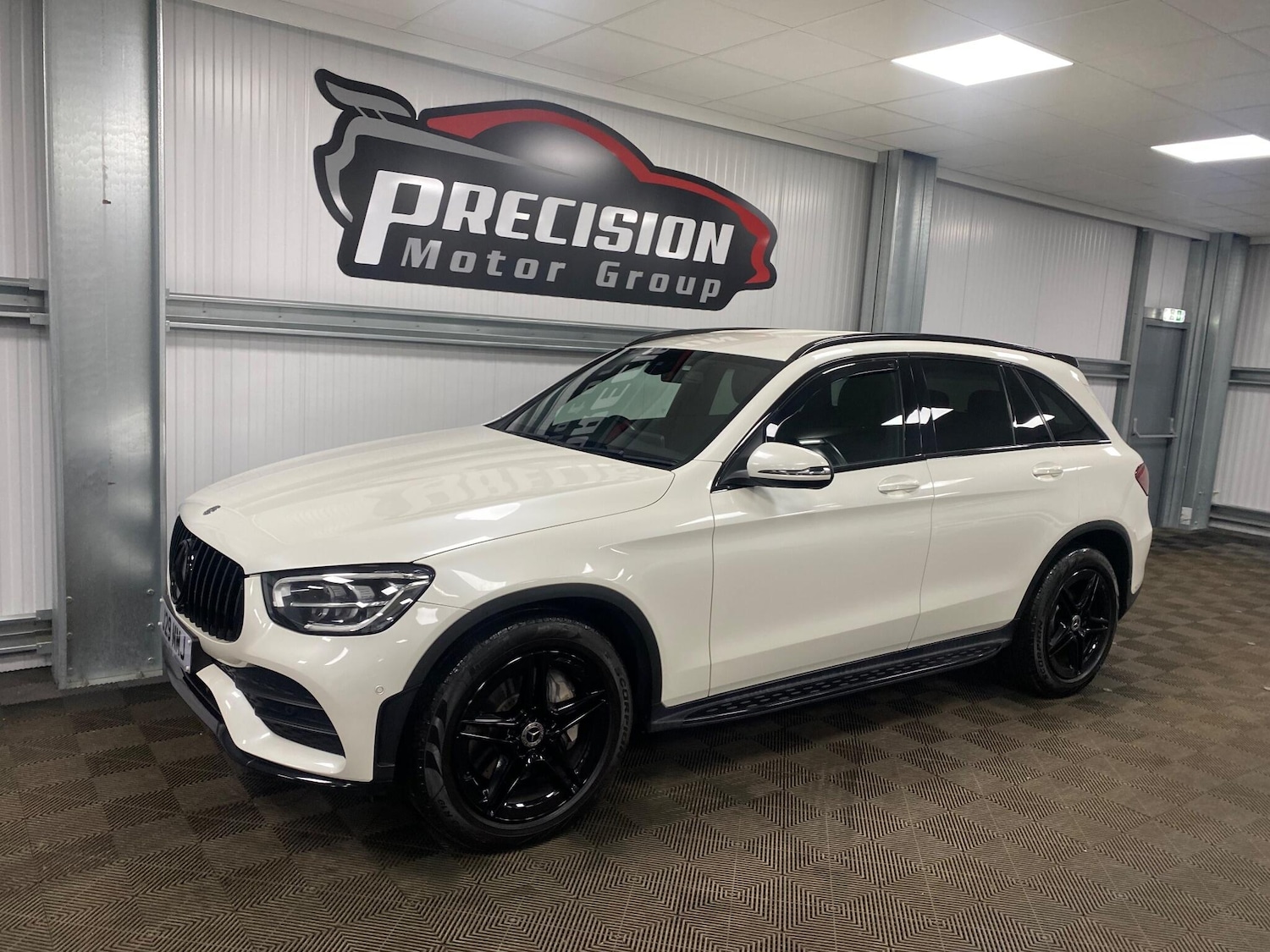Used Mercedes-Benz GLC 2019 for sale - 76832102: Photo 5