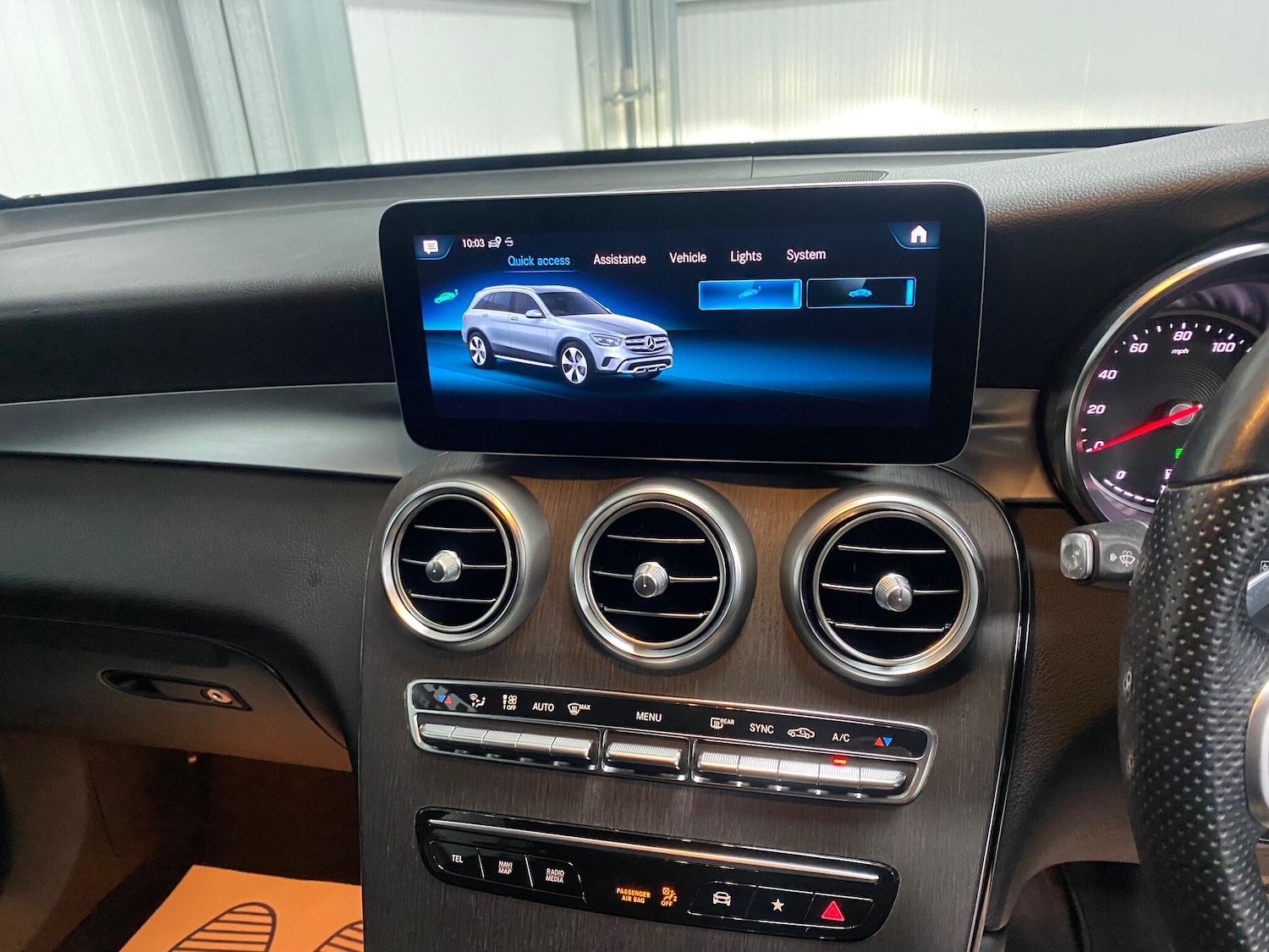 Used Mercedes-Benz GLC 2019 for sale - 76832102: Photo 50