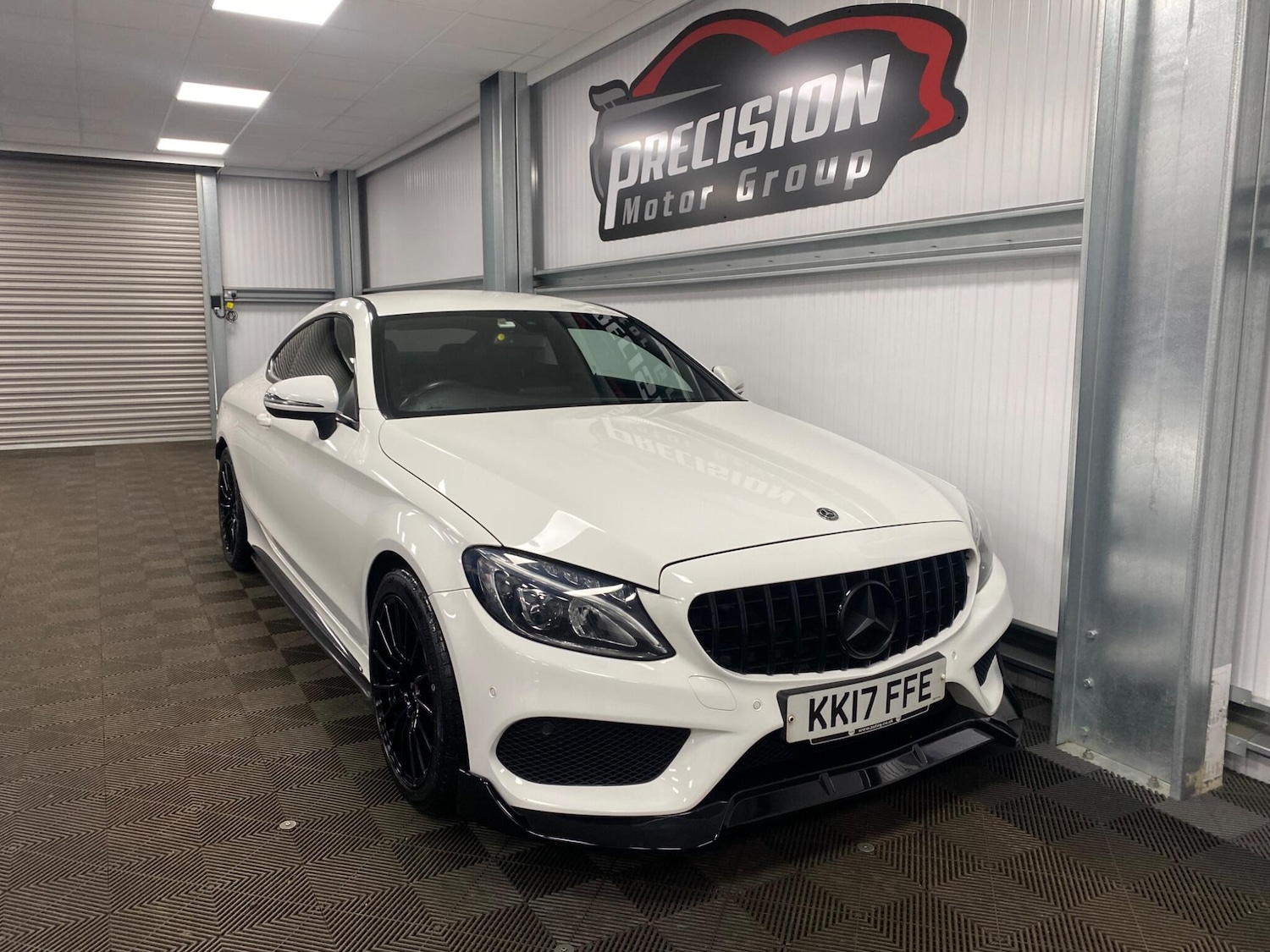 Used Mercedes-Benz C Class 2017 for sale - 76360741: Photo 1