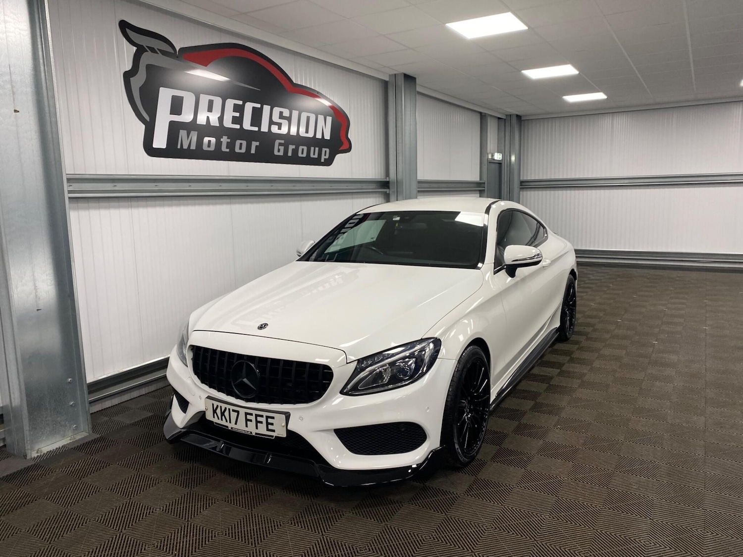 Used Mercedes-Benz C Class 2017 for sale - 76360741: Photo 11