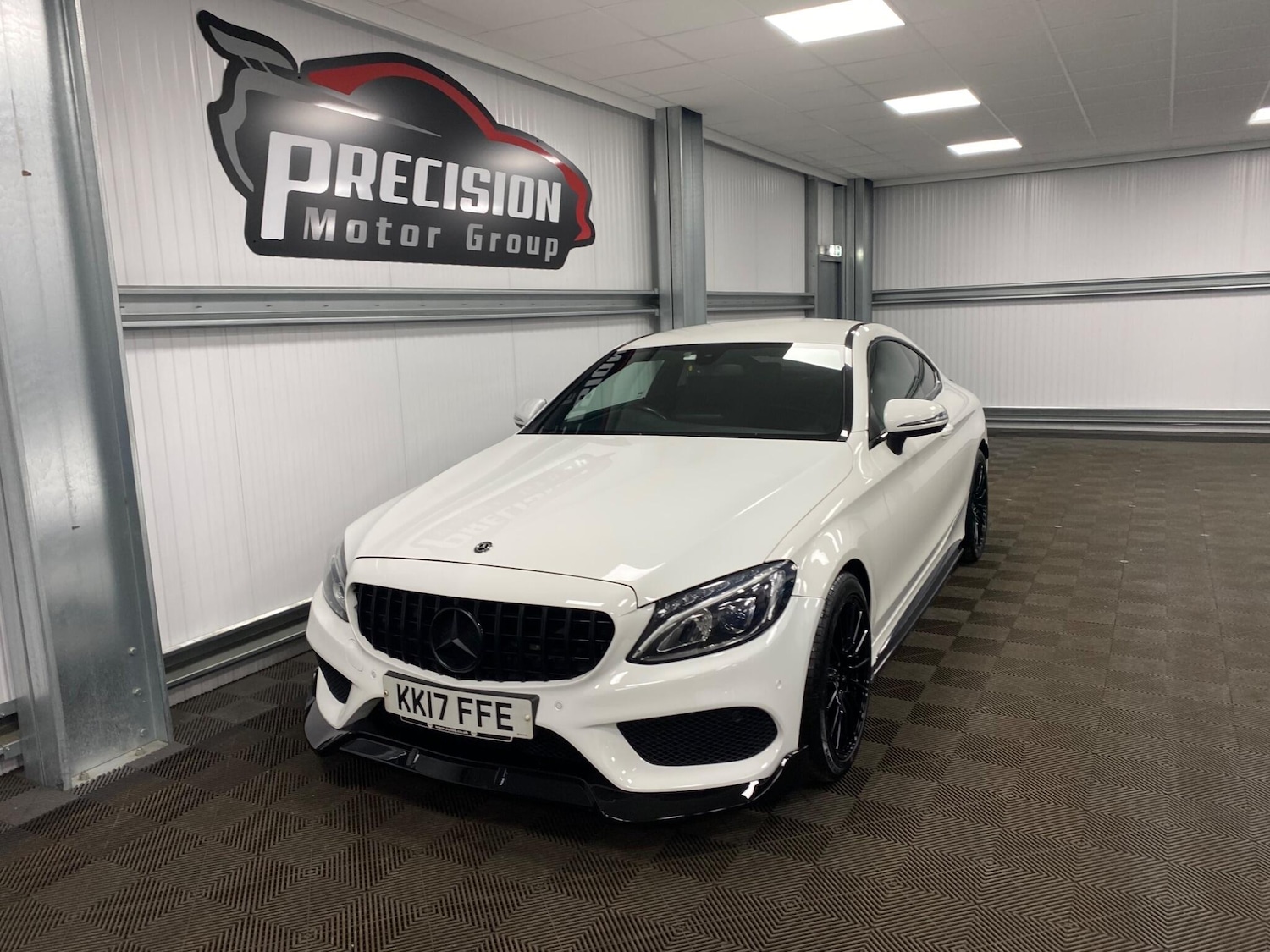 Used Mercedes-Benz C Class 2017 for sale - 76360741: Photo 12