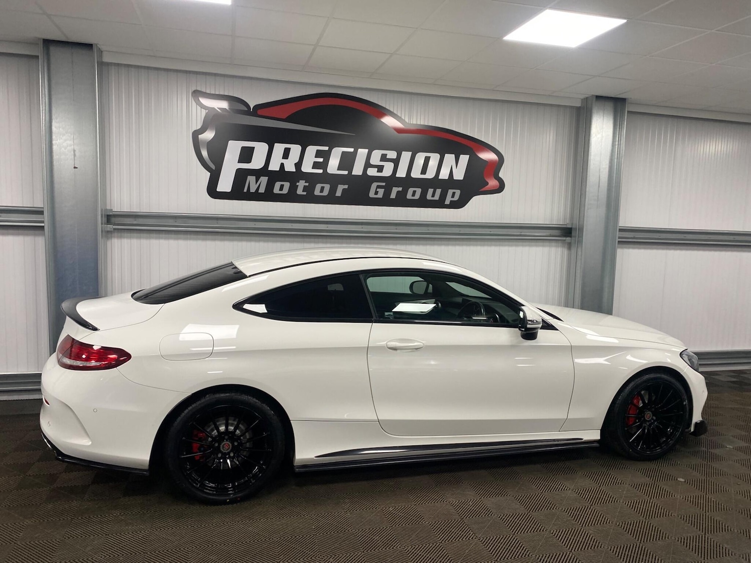 Used Mercedes-Benz C Class 2017 for sale - 76360741: Photo 24