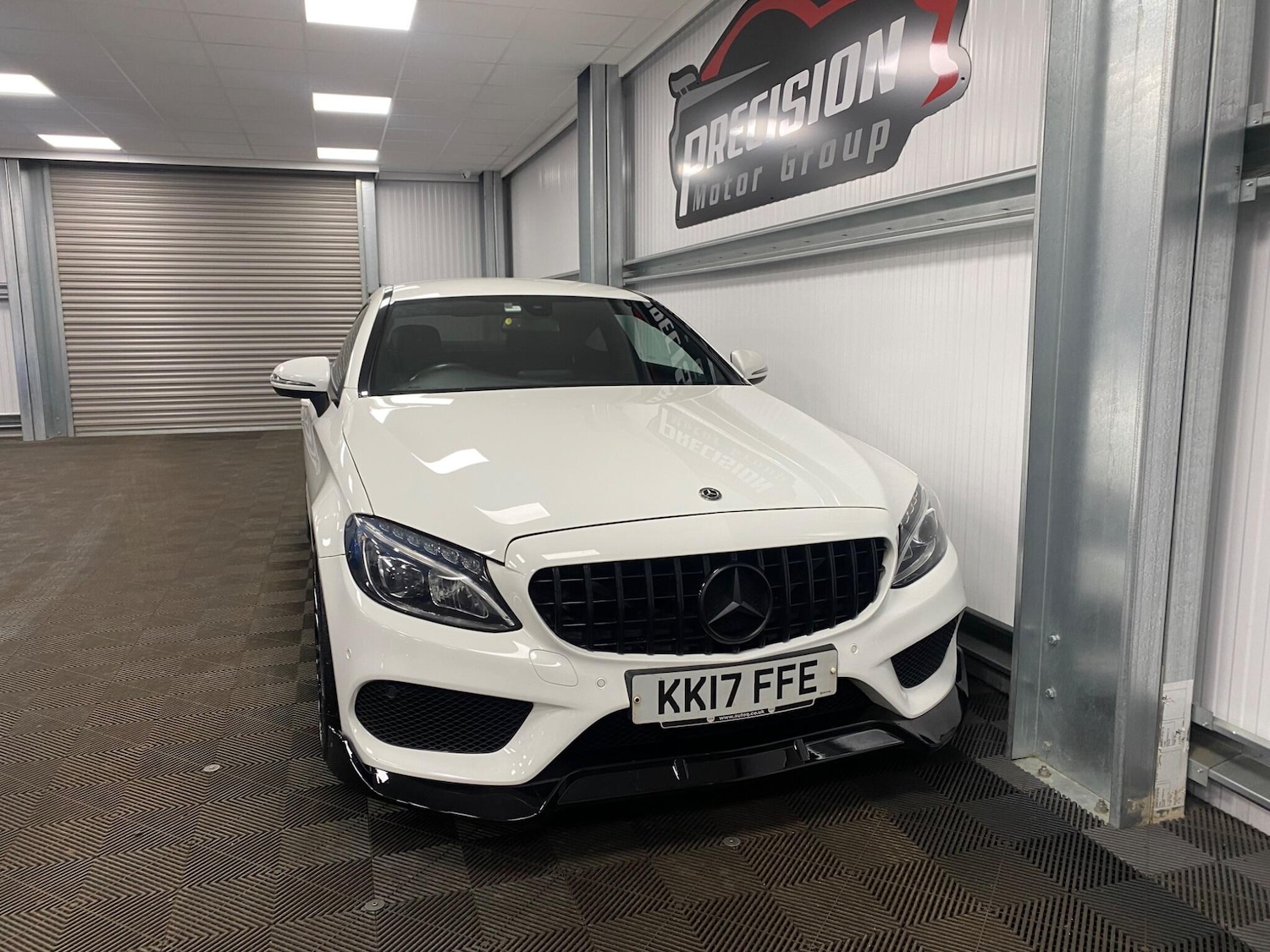 Used Mercedes-Benz C Class 2017 for sale - 76360741: Photo 3