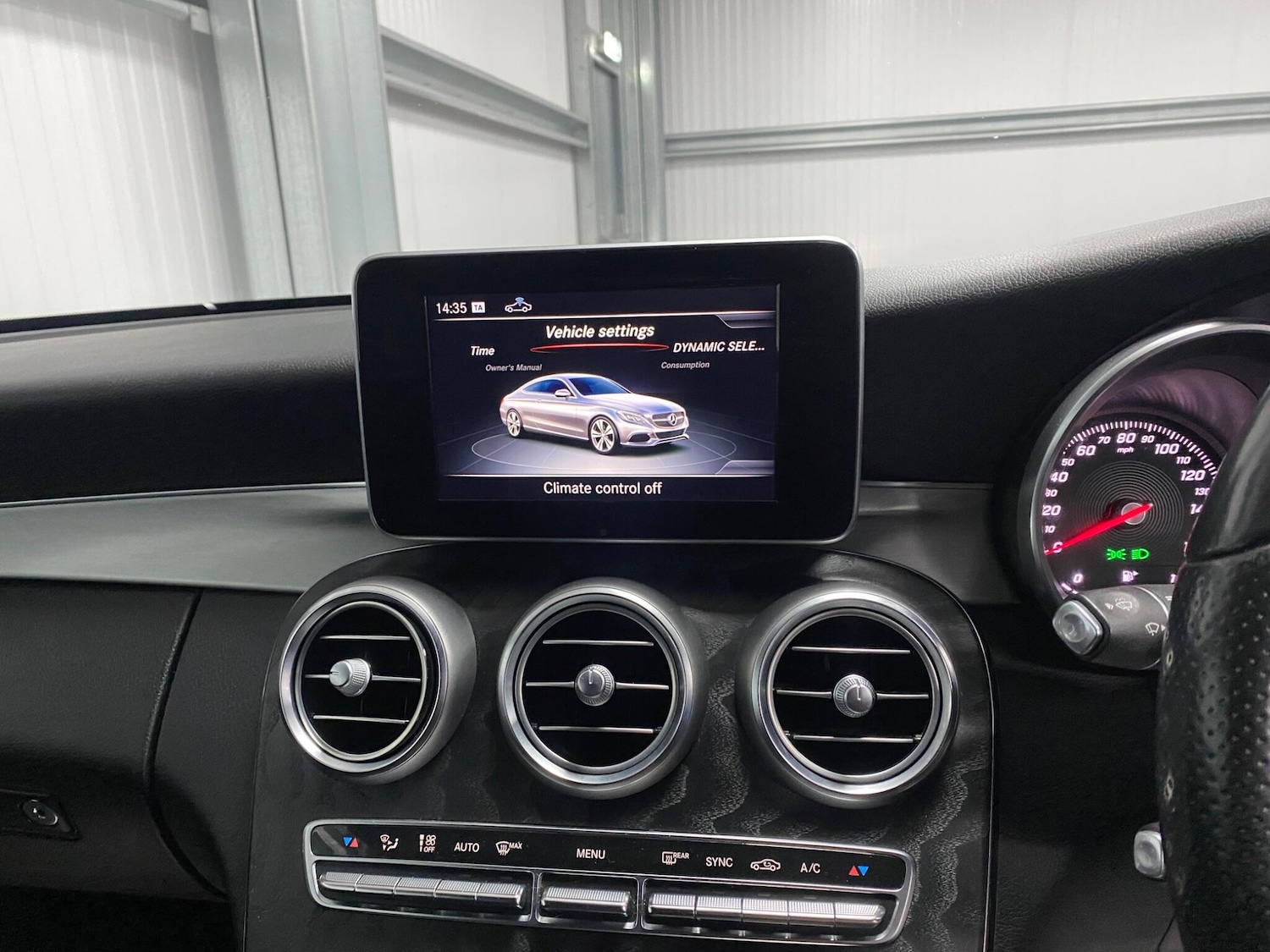 Used Mercedes-Benz C Class 2017 for sale - 76360741: Photo 38