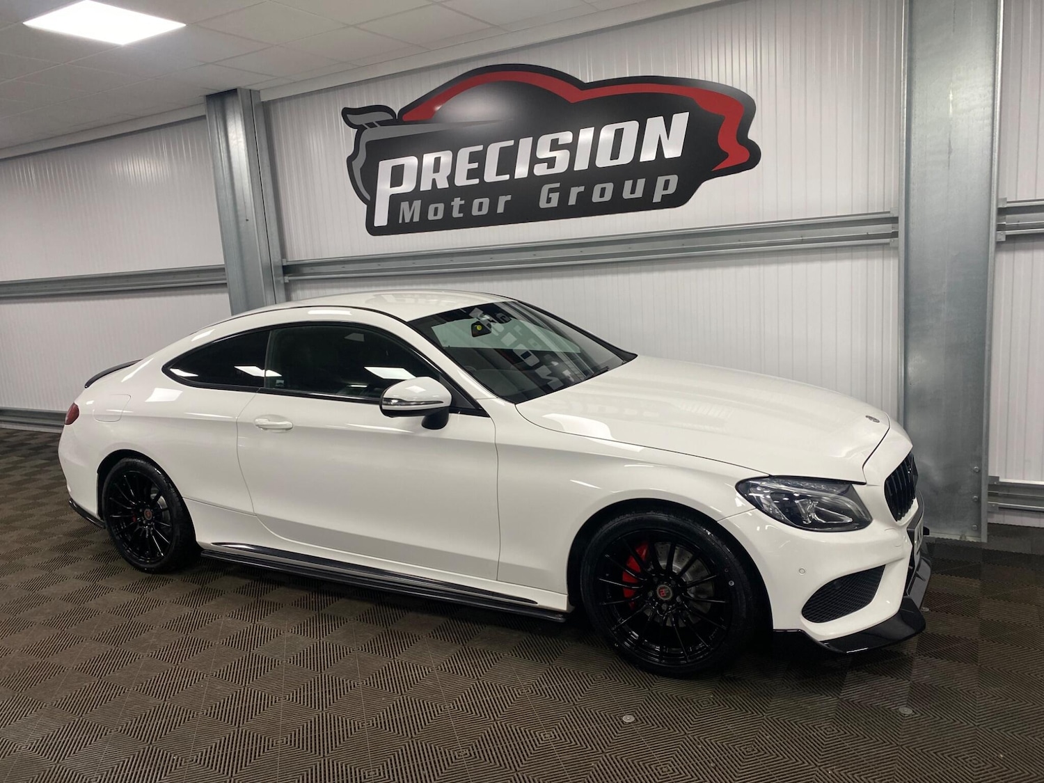 Used Mercedes-Benz C Class 2017 for sale - 76360741: Photo 5