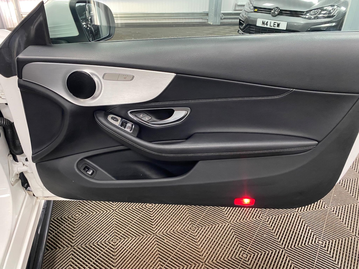 Used Mercedes-Benz C Class 2017 for sale - 76360741: Photo 52