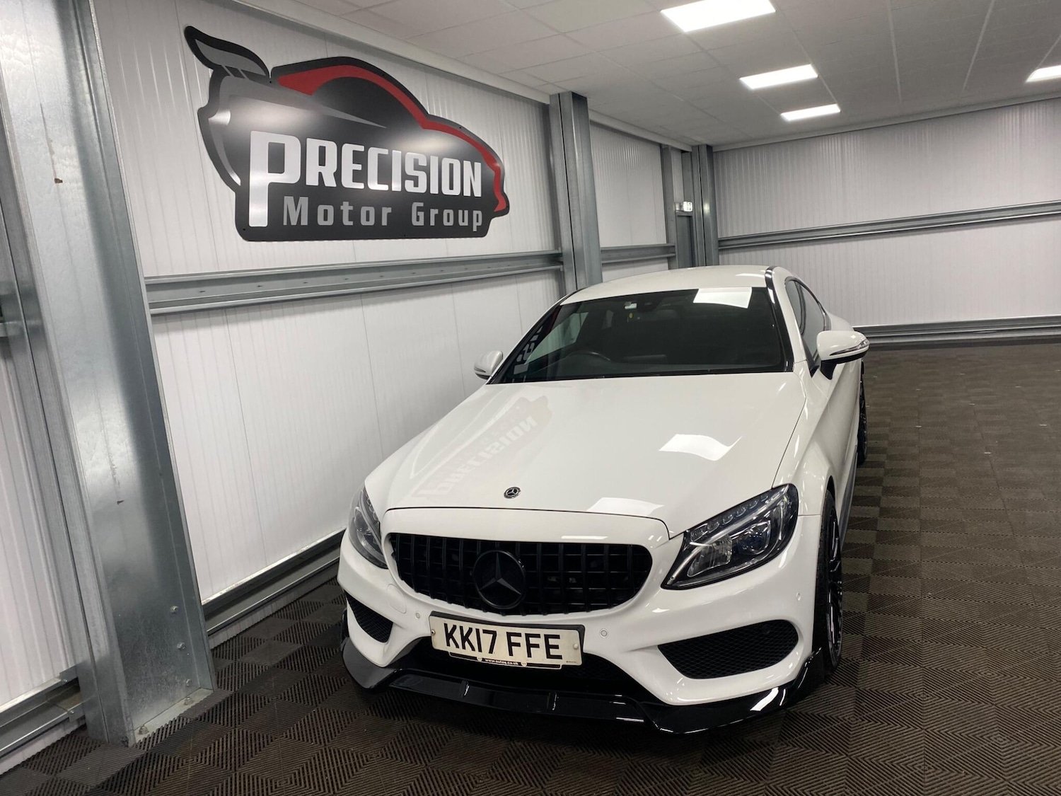 Used Mercedes-Benz C Class 2017 for sale - 76360741: Photo 6