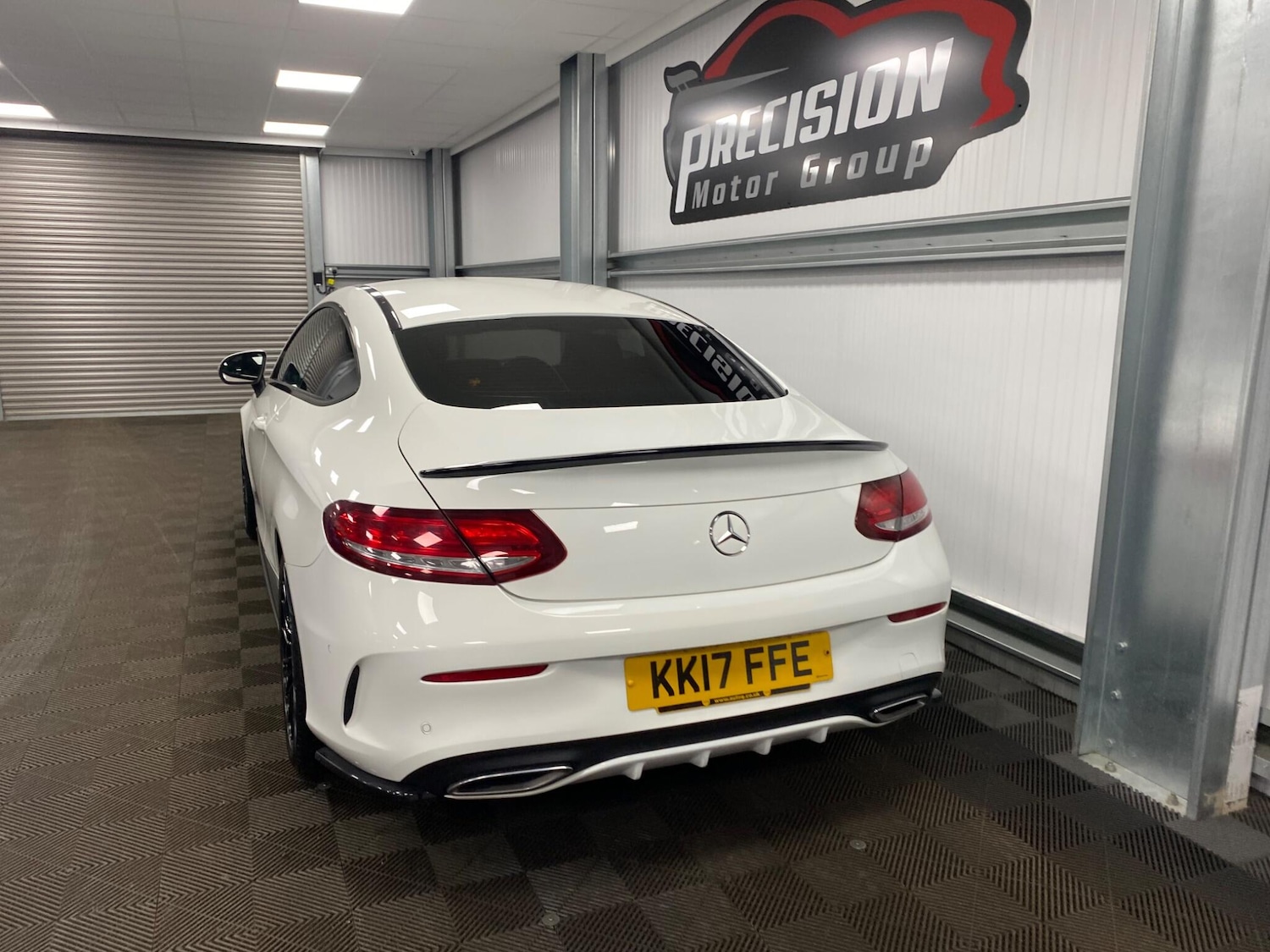 Used Mercedes-Benz C Class 2017 for sale - 76360741: Photo 8