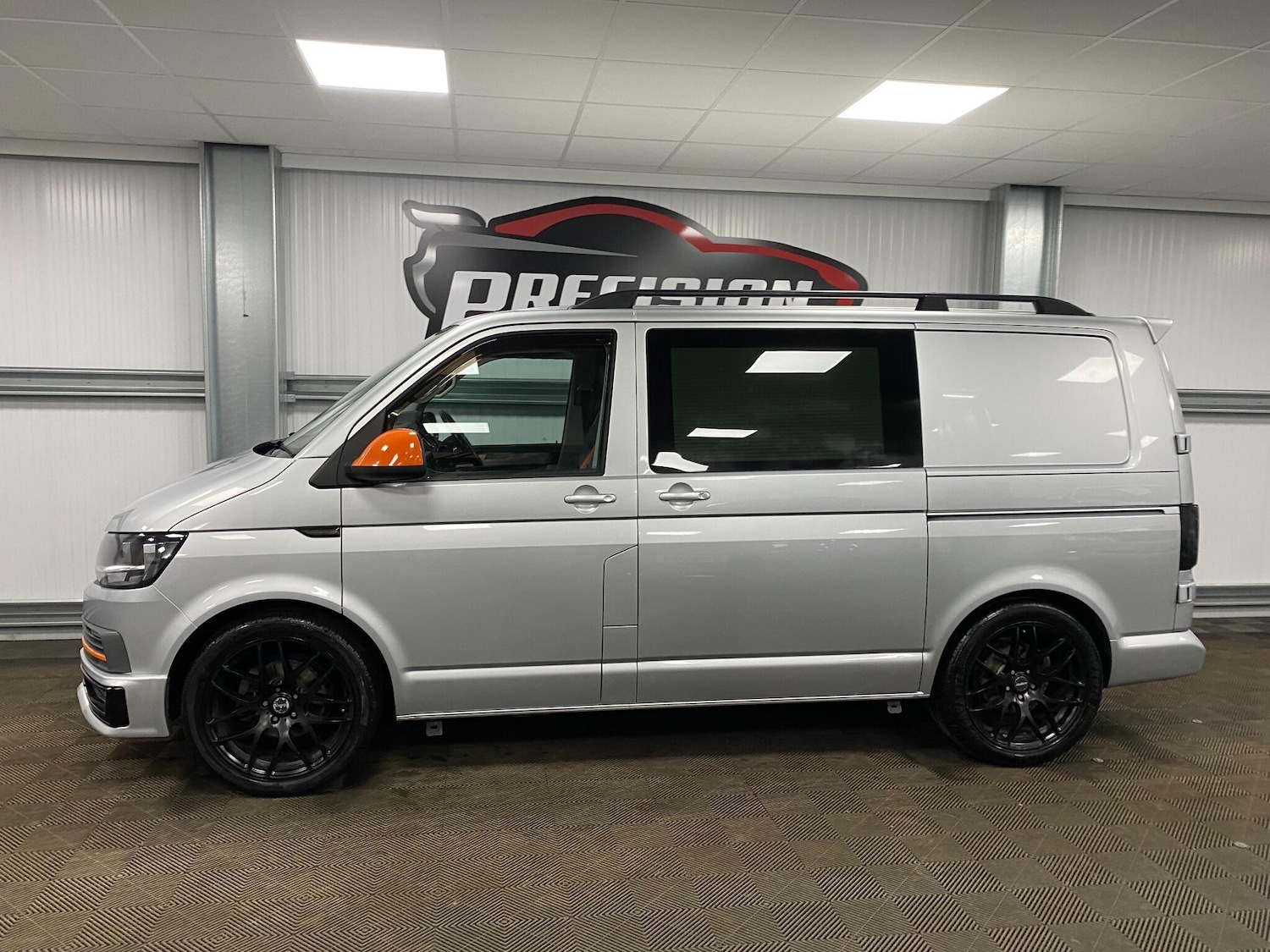 Used Volkswagen Transporter for sale - 77192007: Photo 15