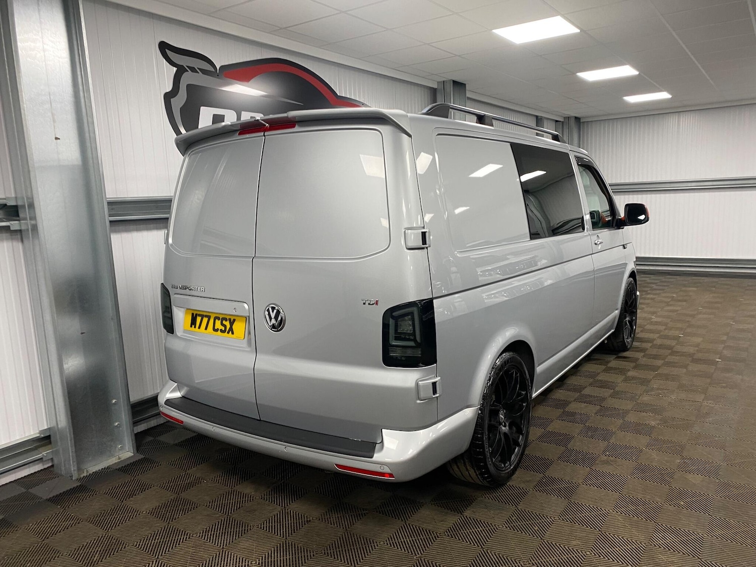 Used Volkswagen Transporter for sale - 77192007: Photo 27