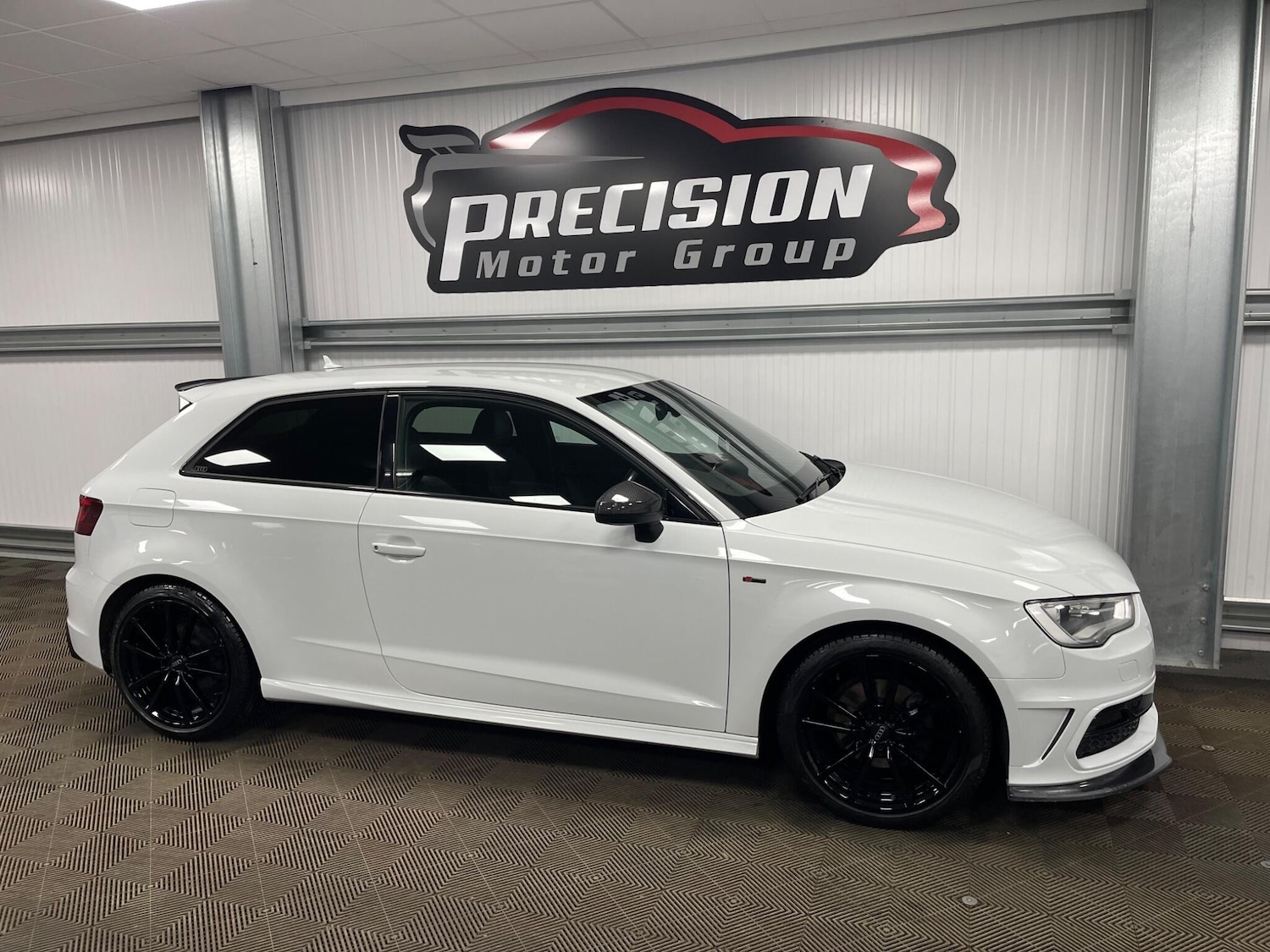 Used Audi A3 2015 for sale - 77957095: Photo 32